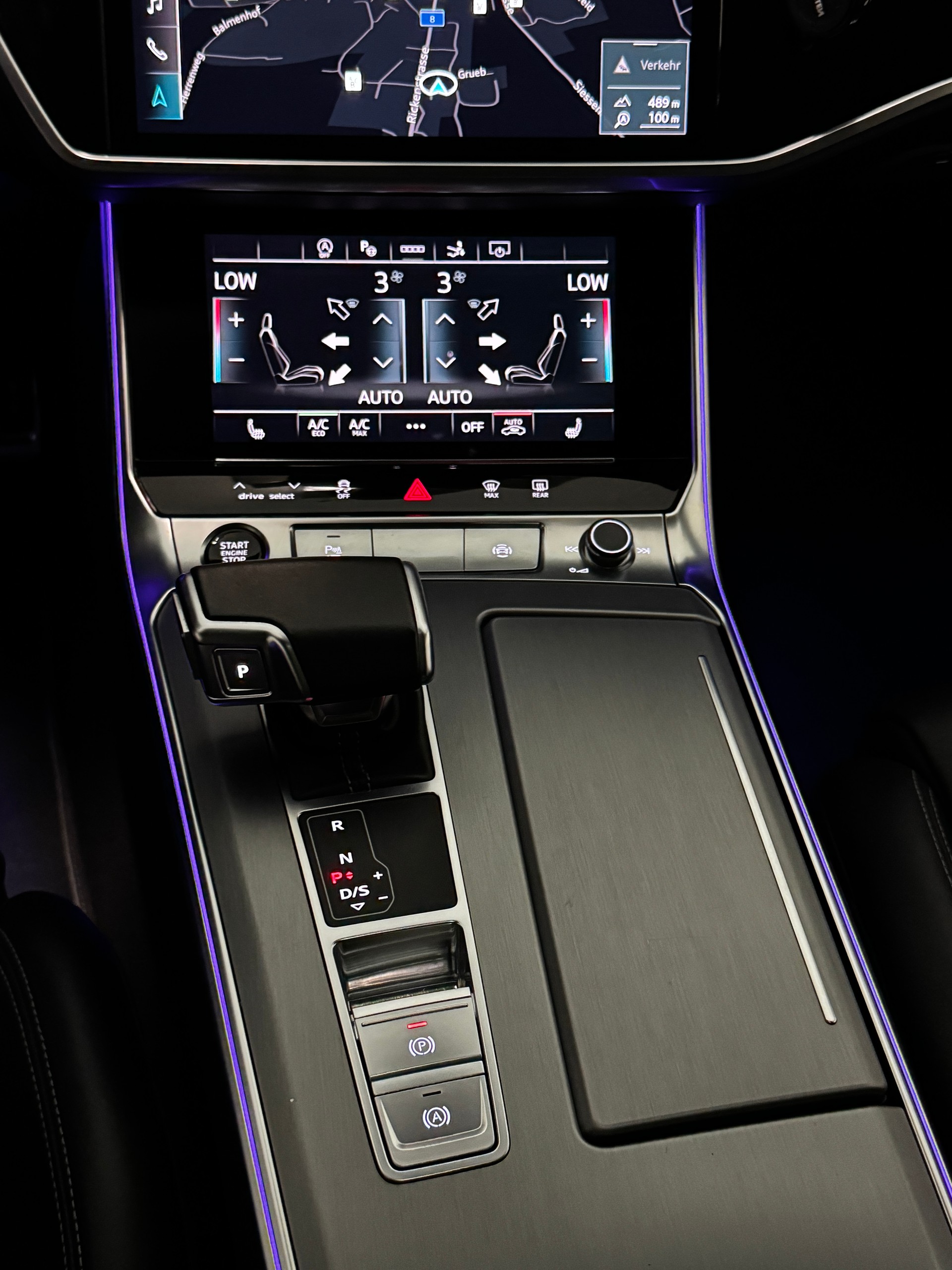 AUDI A7 Sportback 45 TFSI quattro S-tronic *S-Line*-image-13