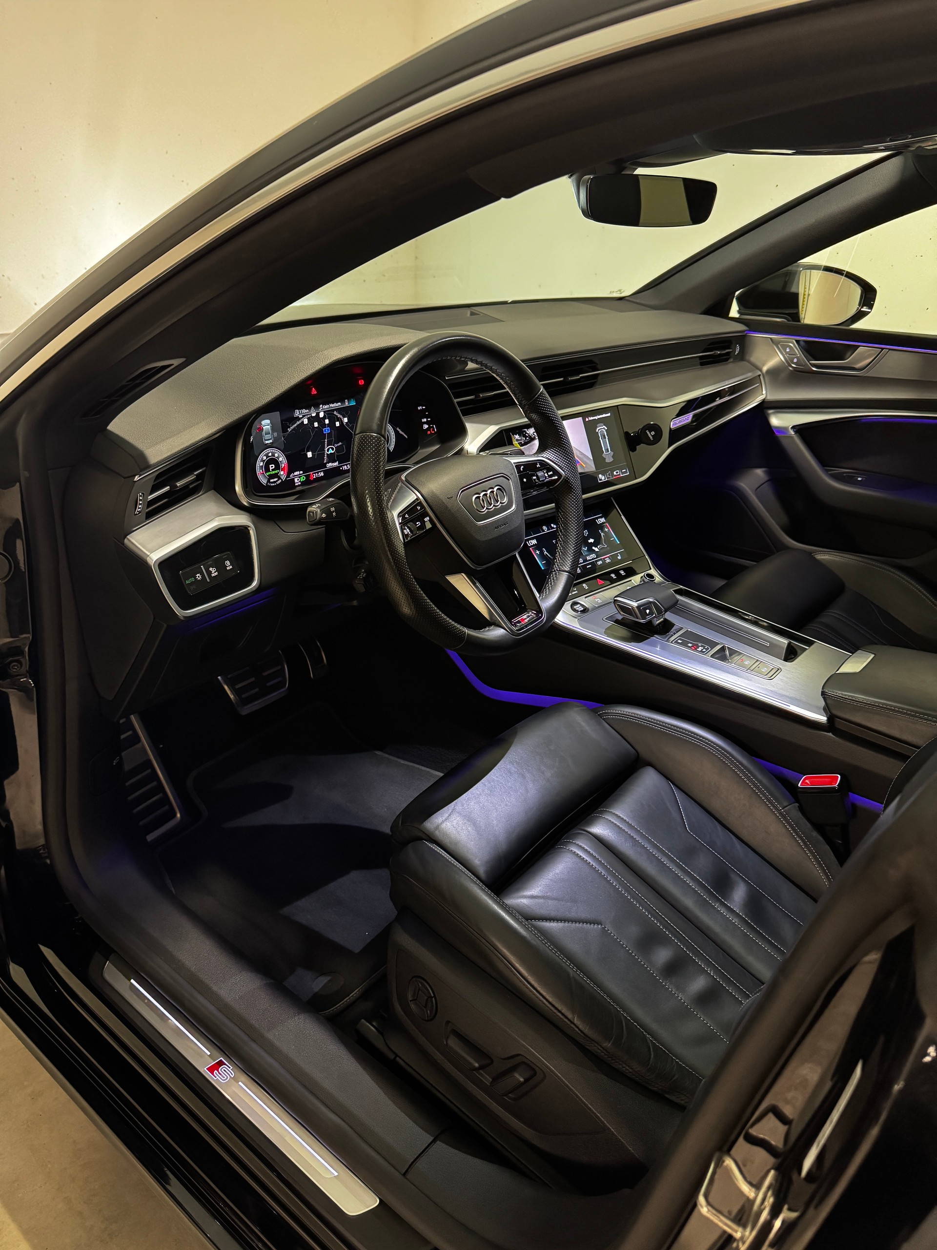 AUDI A7 Sportback 45 TFSI quattro S-tronic *S-Line*-image-6