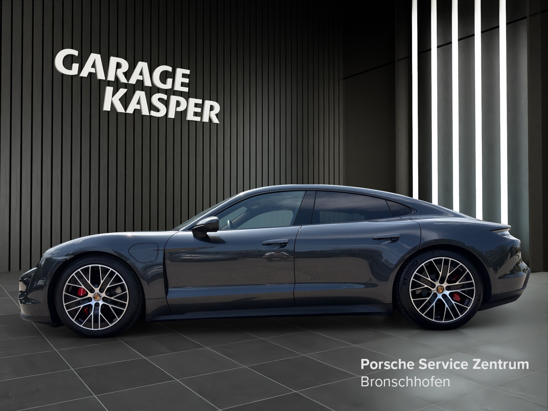 PORSCHE Taycan-image-1