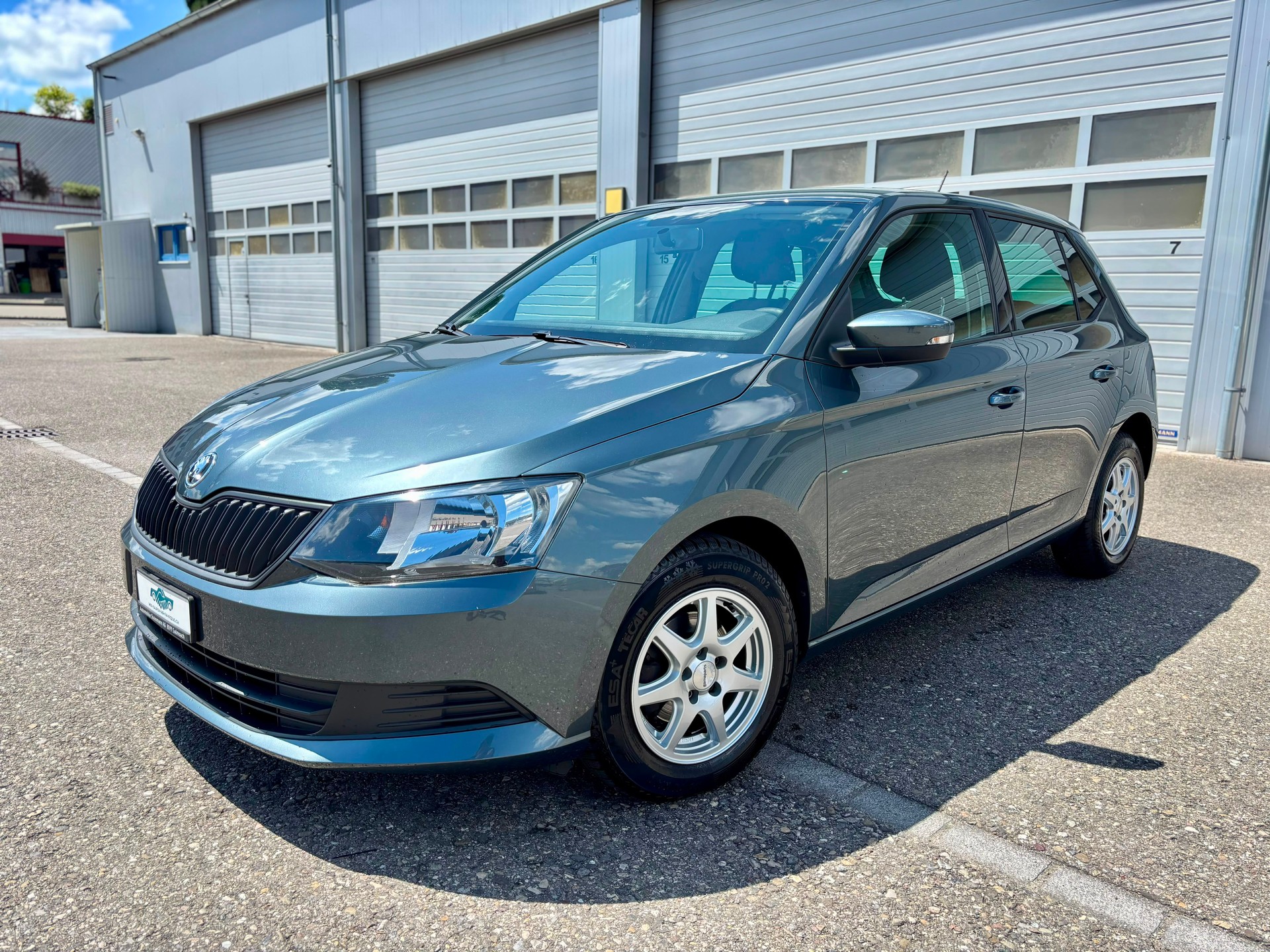 SKODA Fabia 1.0 Active-image-0