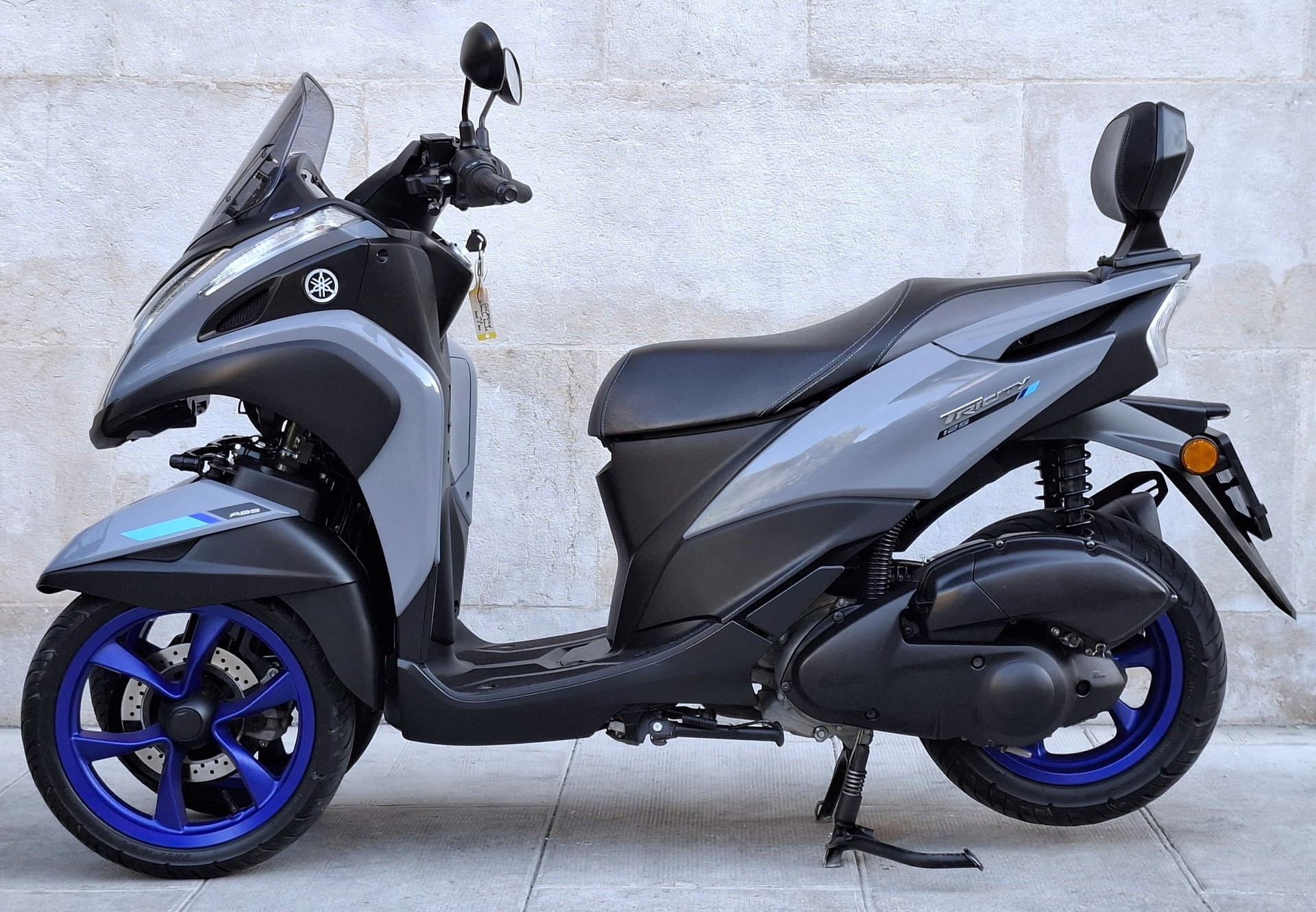 YAMAHA Tricity MW 125 ABS-showroom-element-2