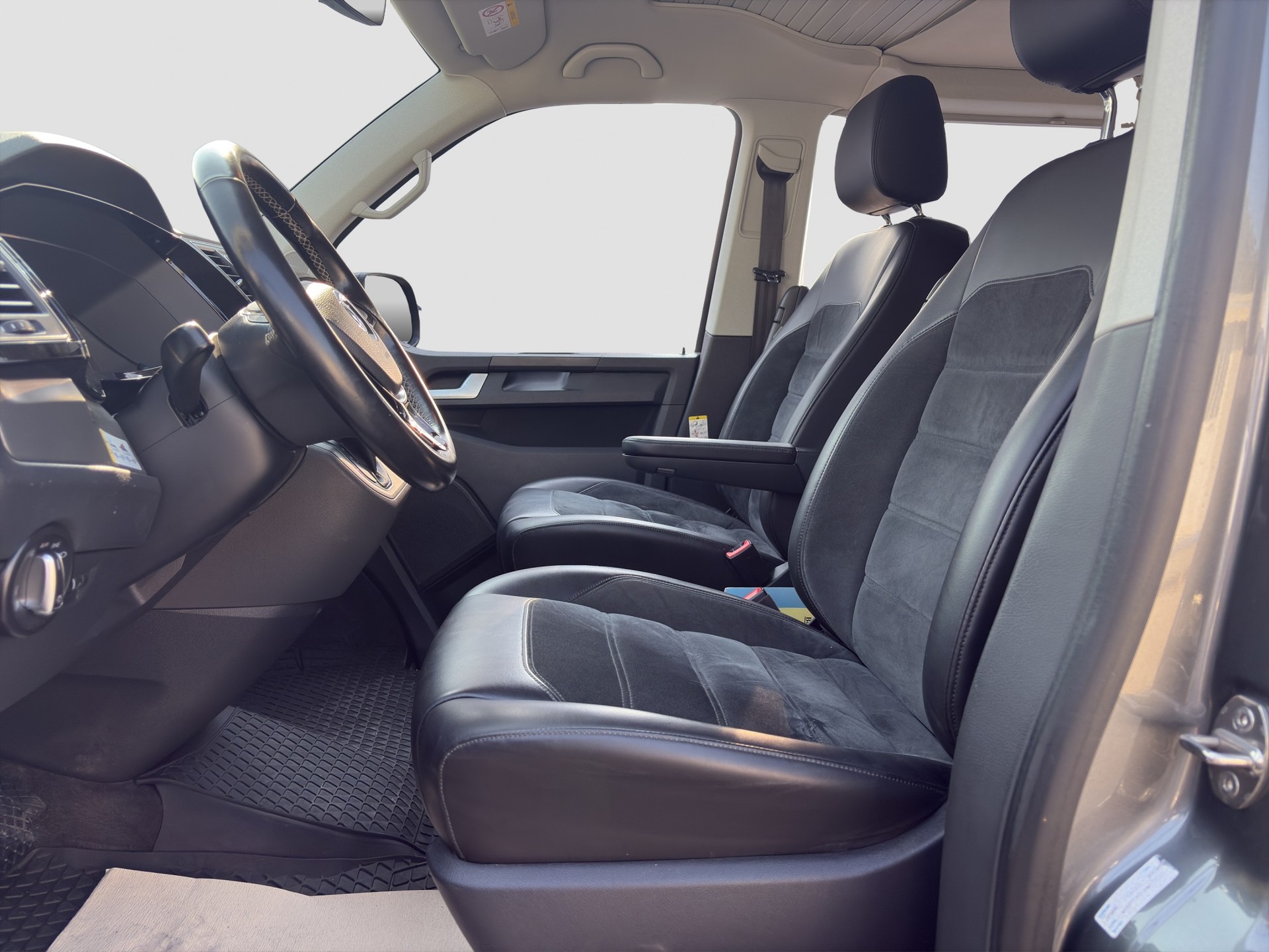 VW T6 California 2.0 Bi-TDI Beach Edition 4Motion DSG-image-8