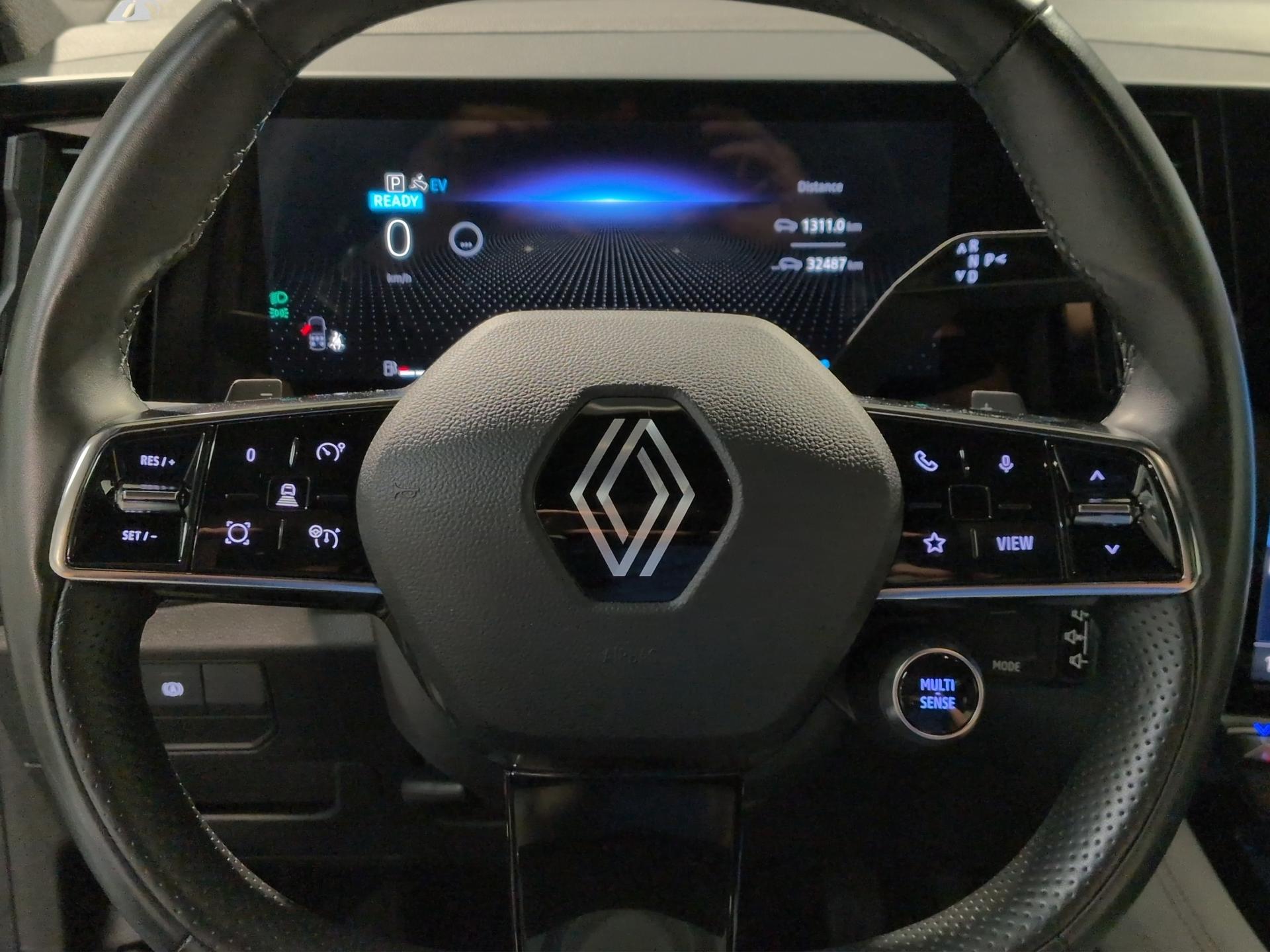 RENAULT Espace 1.2 E-Tech 200 Iconic-image-9
