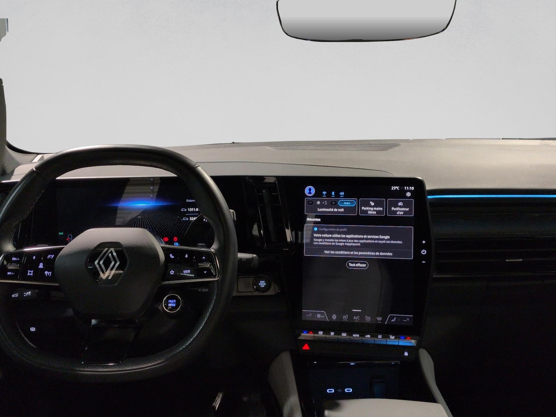 RENAULT Espace 1.2 E-Tech 200 Iconic-image-13