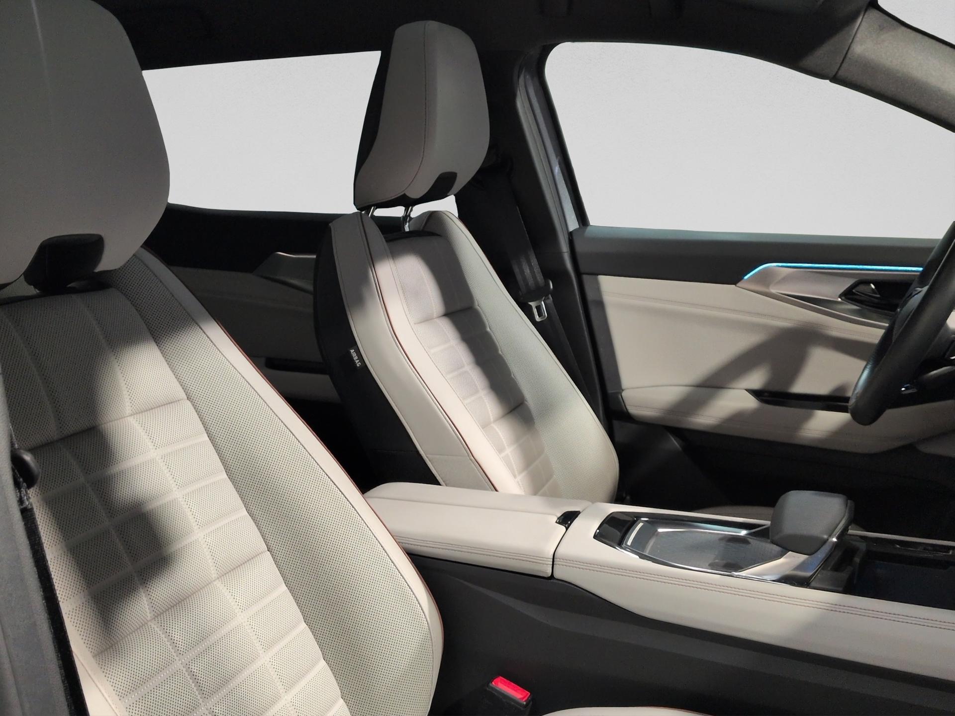 RENAULT Espace 1.2 E-Tech 200 Iconic-image-16