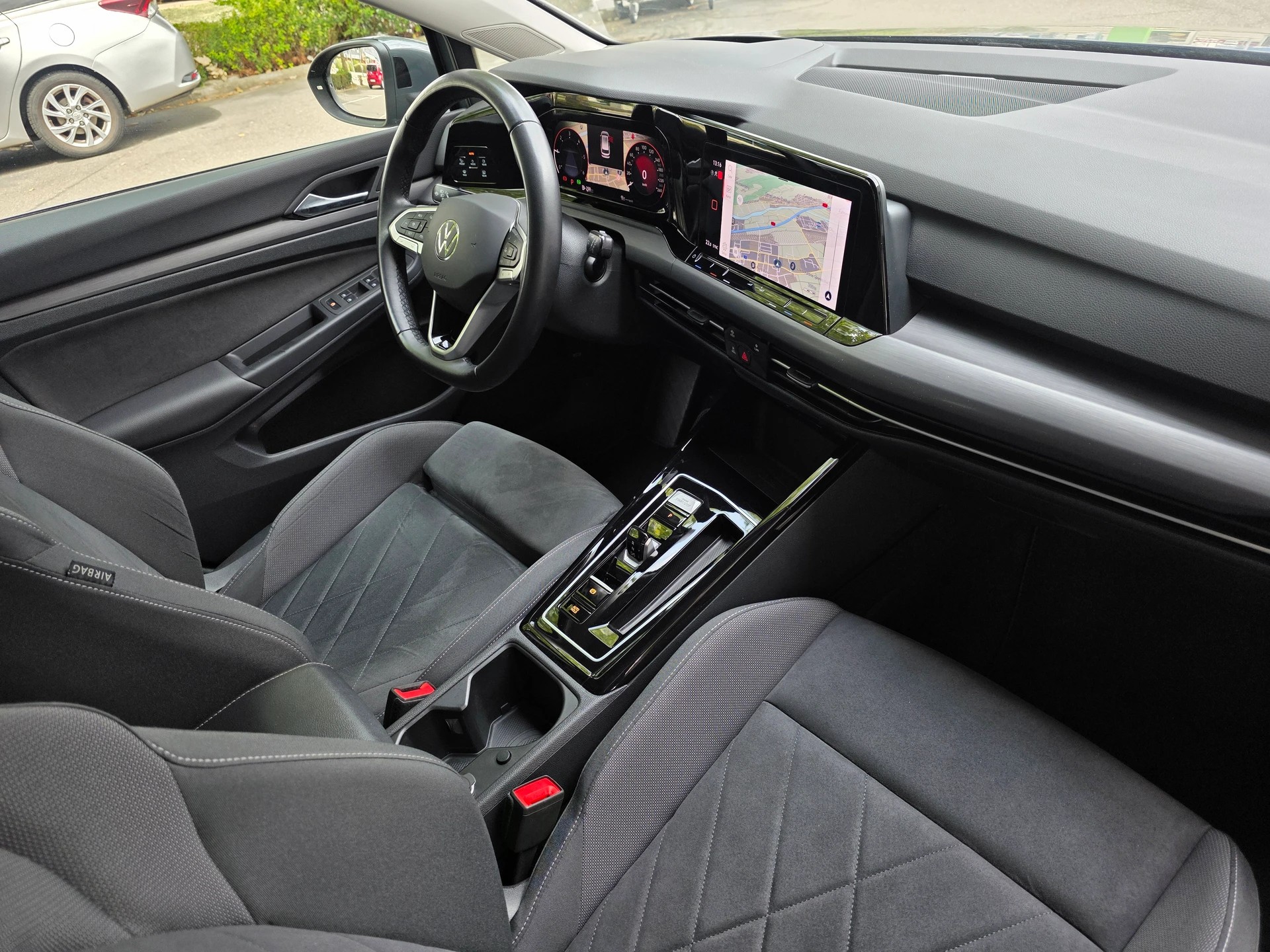 VW Golf Variant 2.0 TDI Style DSG * CH-Fahrzeug * TOP Ausstattung *-image-20