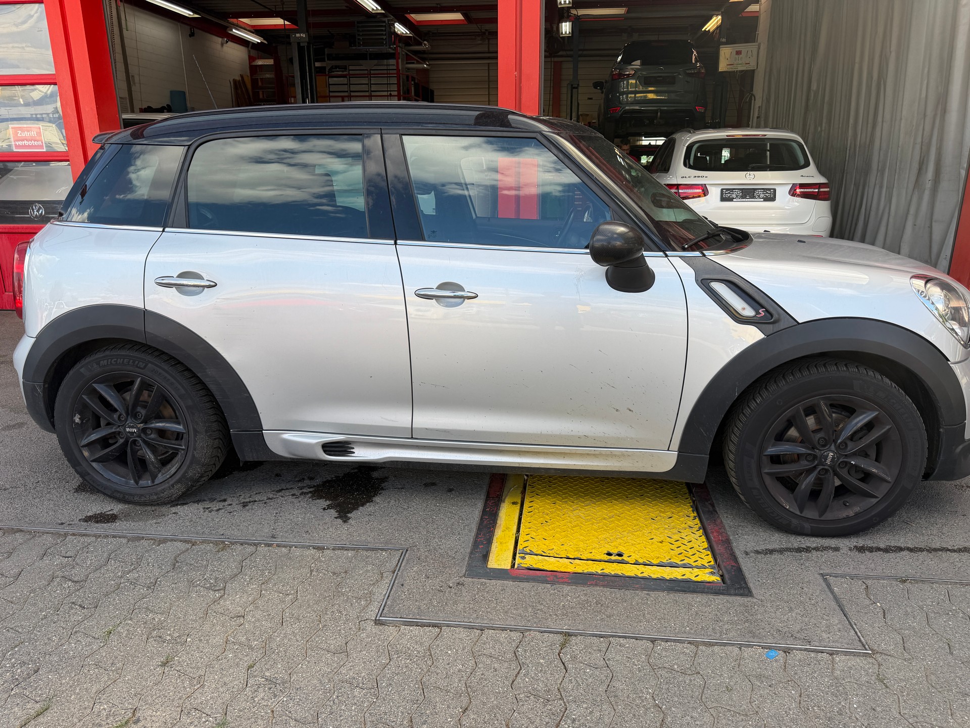 MINI Countryman Cooper SD ALL4 Steptronic Snowhill-image-3