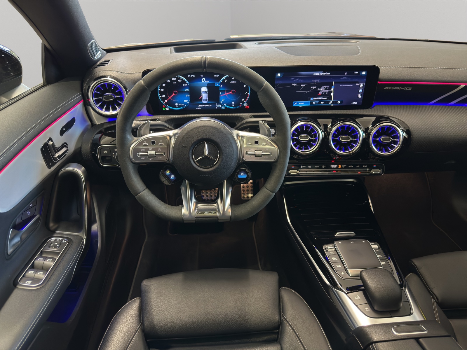MERCEDES-BENZ CLA 45 S AMG 4Matic+ 8G-DCT-image-14