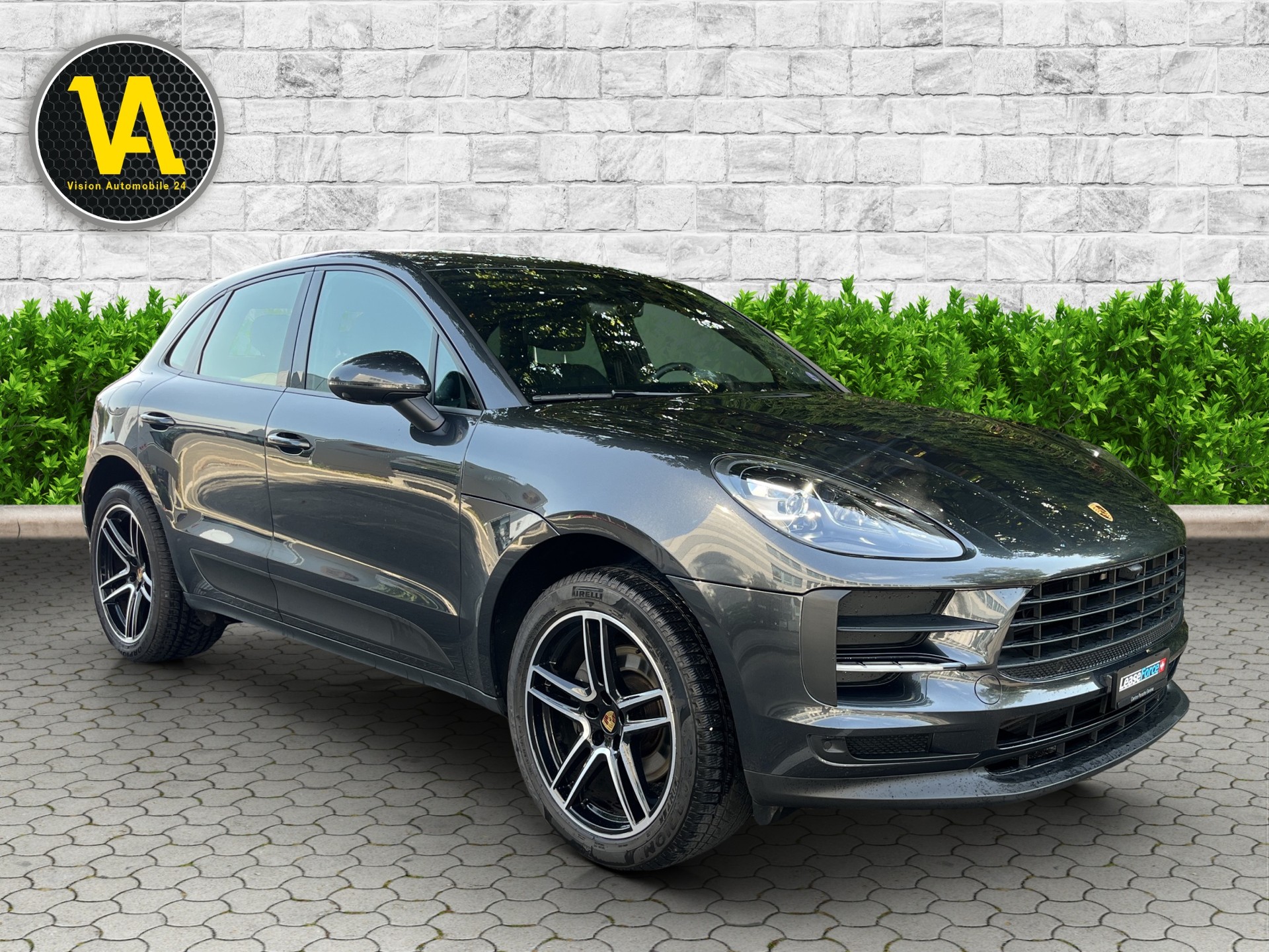 PORSCHE Macan PDK-image-2