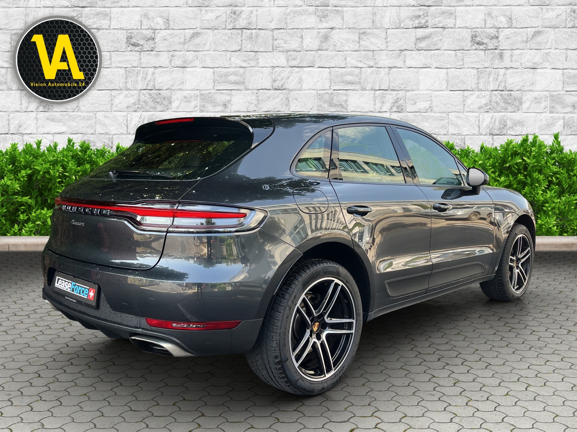 PORSCHE Macan PDK-image-5