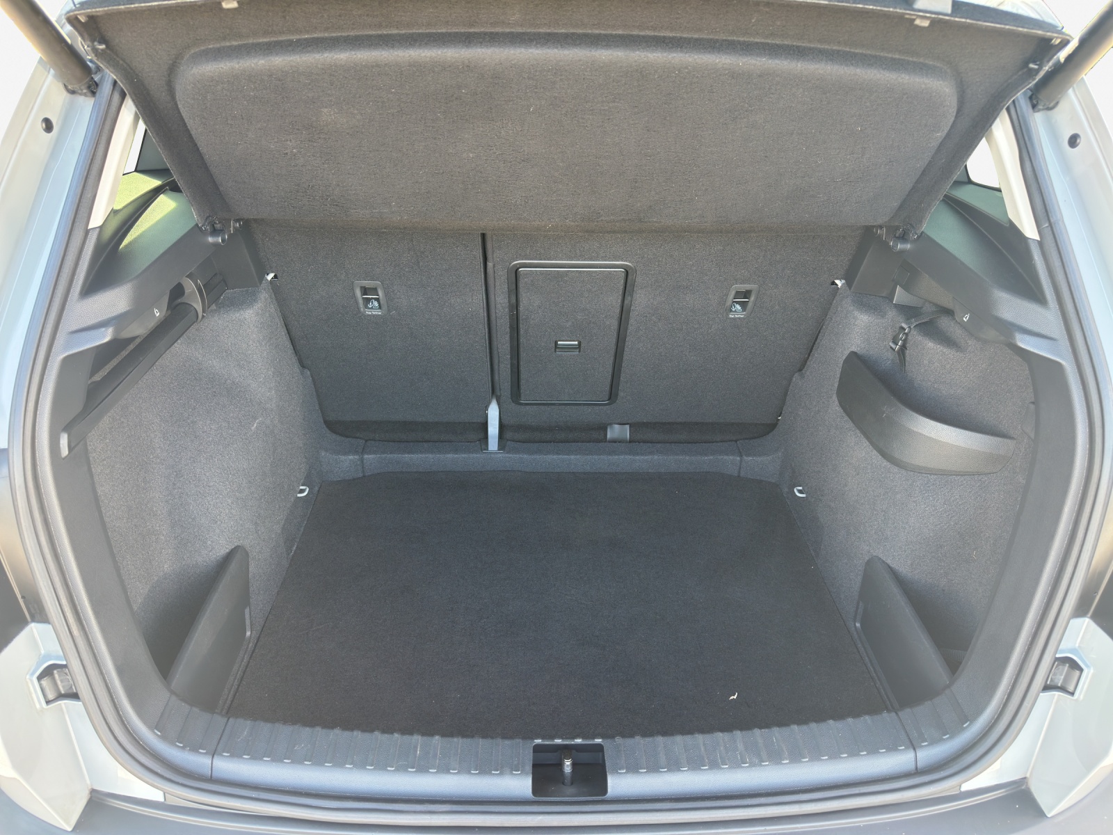 SKODA Karoq 1.5 TSI ACT Ambition DSG-image-12