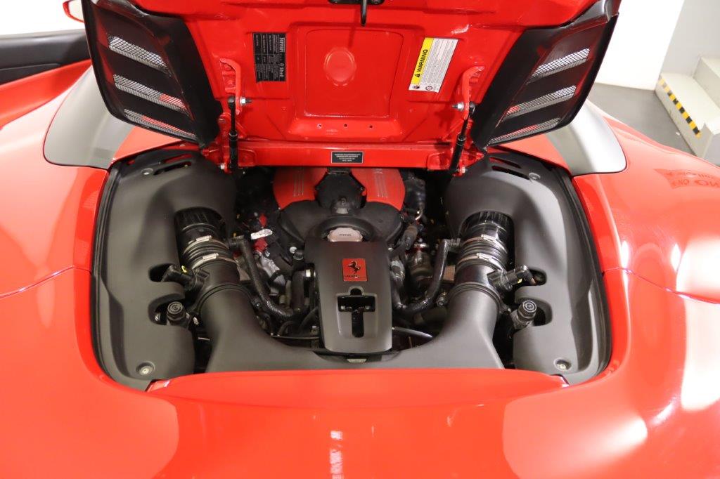FERRARI 3.9 Turbo-image-15