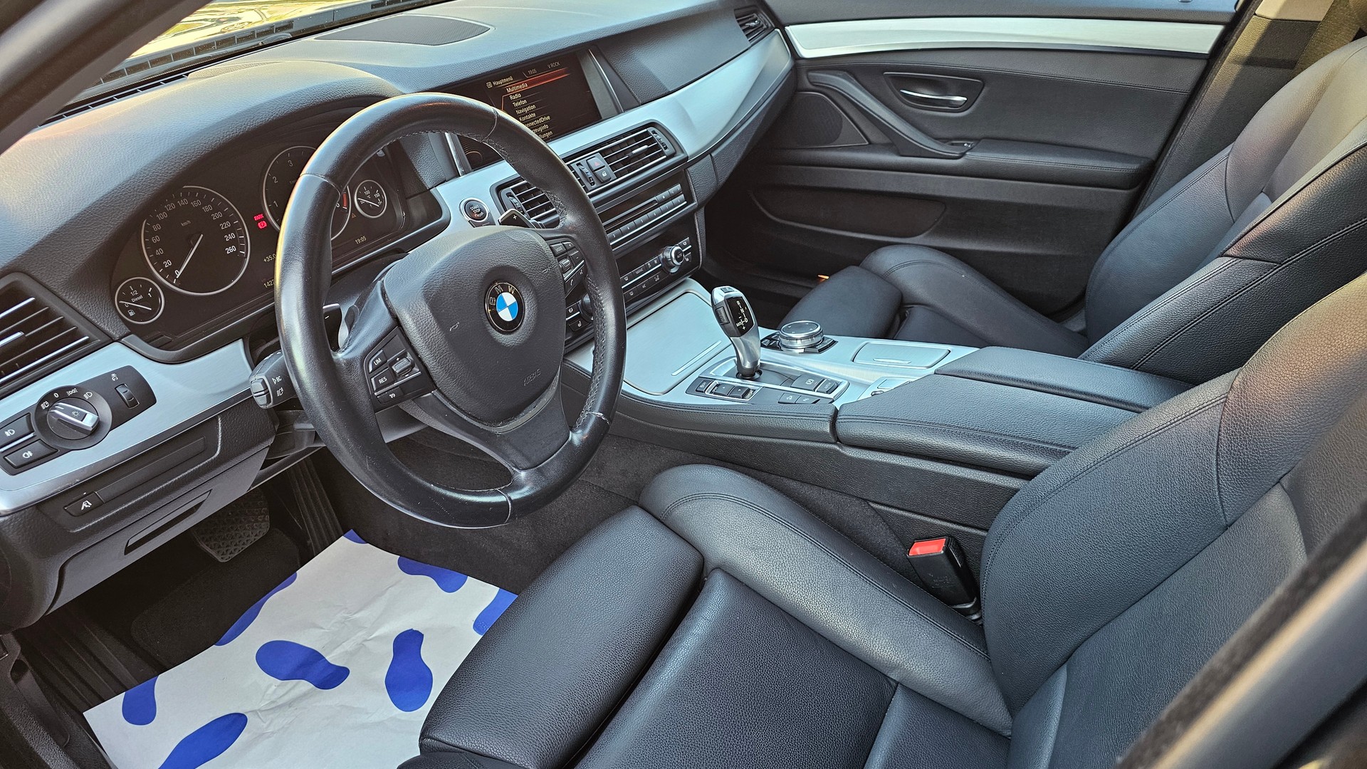 BMW 520d xDrive Steptronic-image-9
