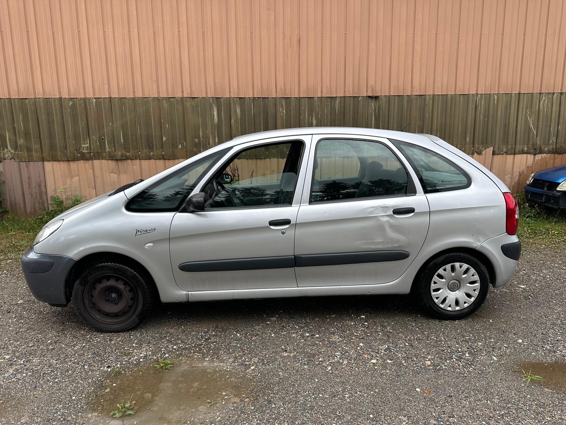 CITROEN Xsara Picasso 1.8i 16V Exclusive FIXPREIS-image-0