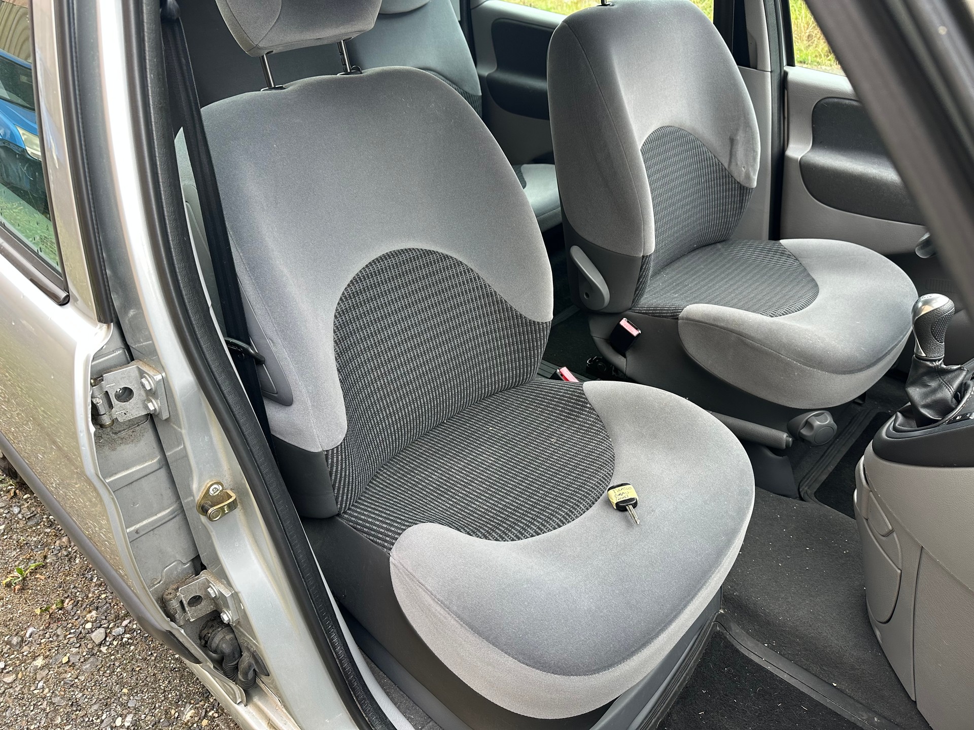 CITROEN Xsara Picasso 1.8i 16V Exclusive FIXPREIS-image-15
