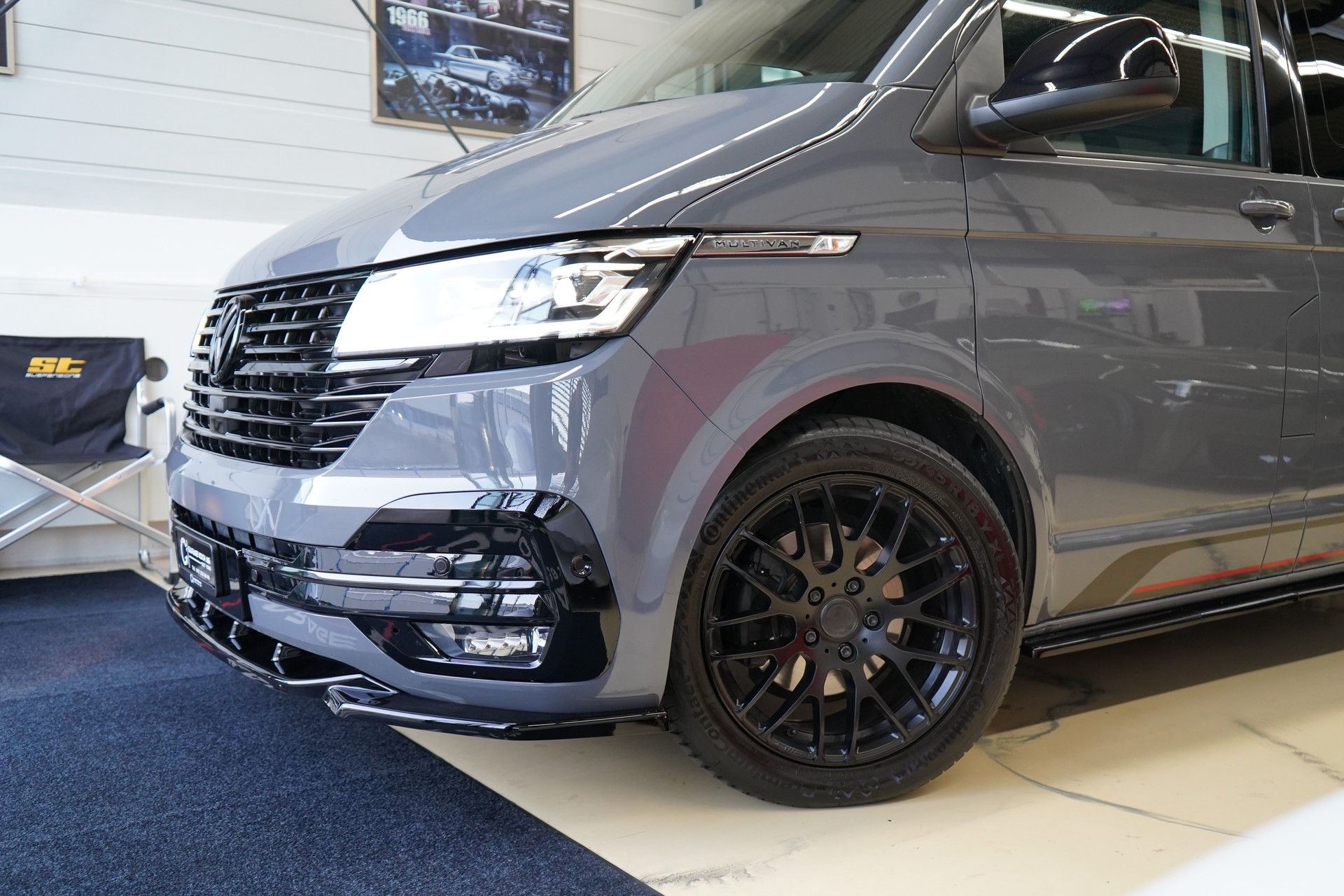 VW T6.1 Multivan 2.0 TDI Liberty Edition DSG-image-3