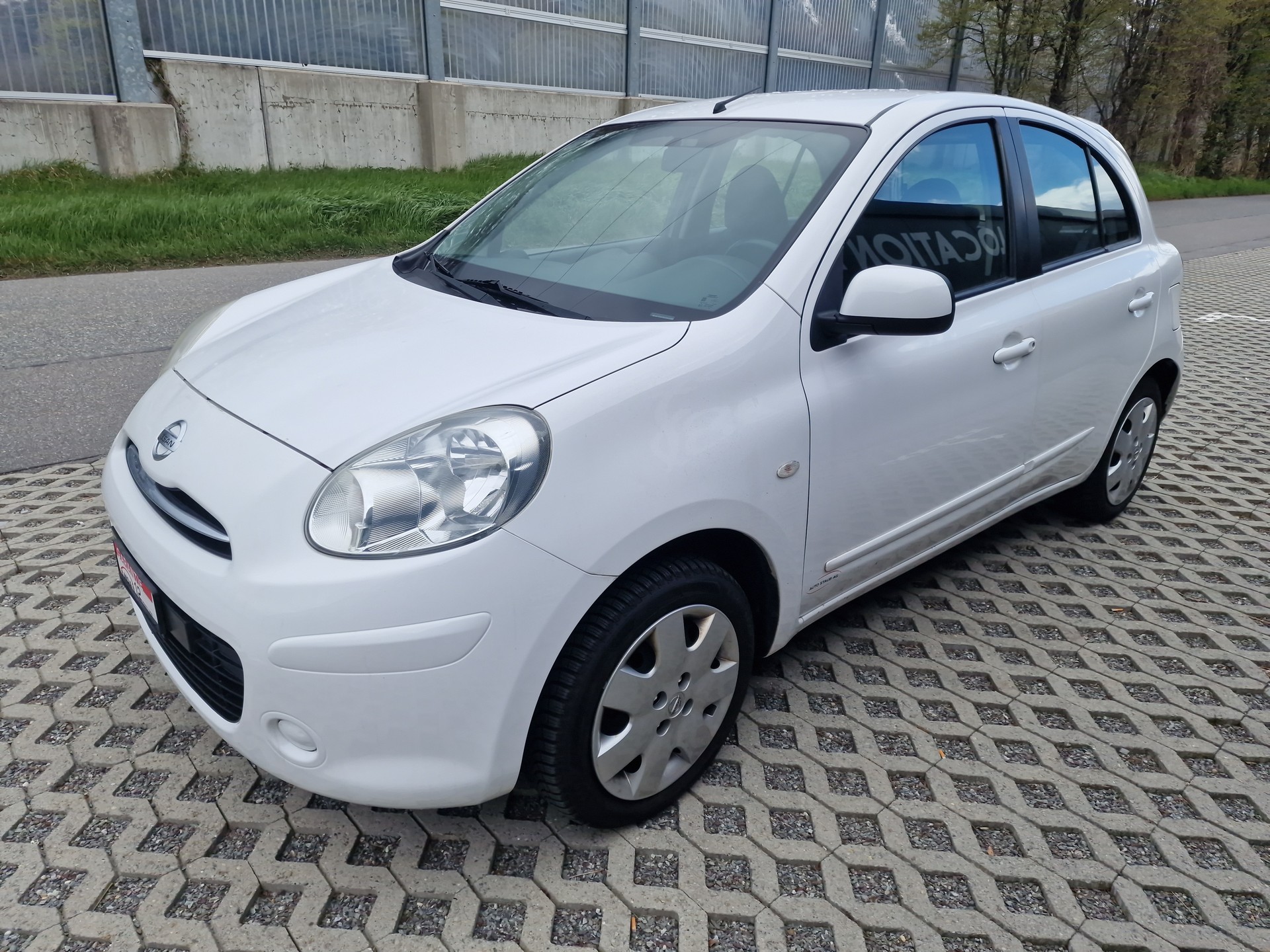 NISSAN Micra 1.2 tekna-image-1