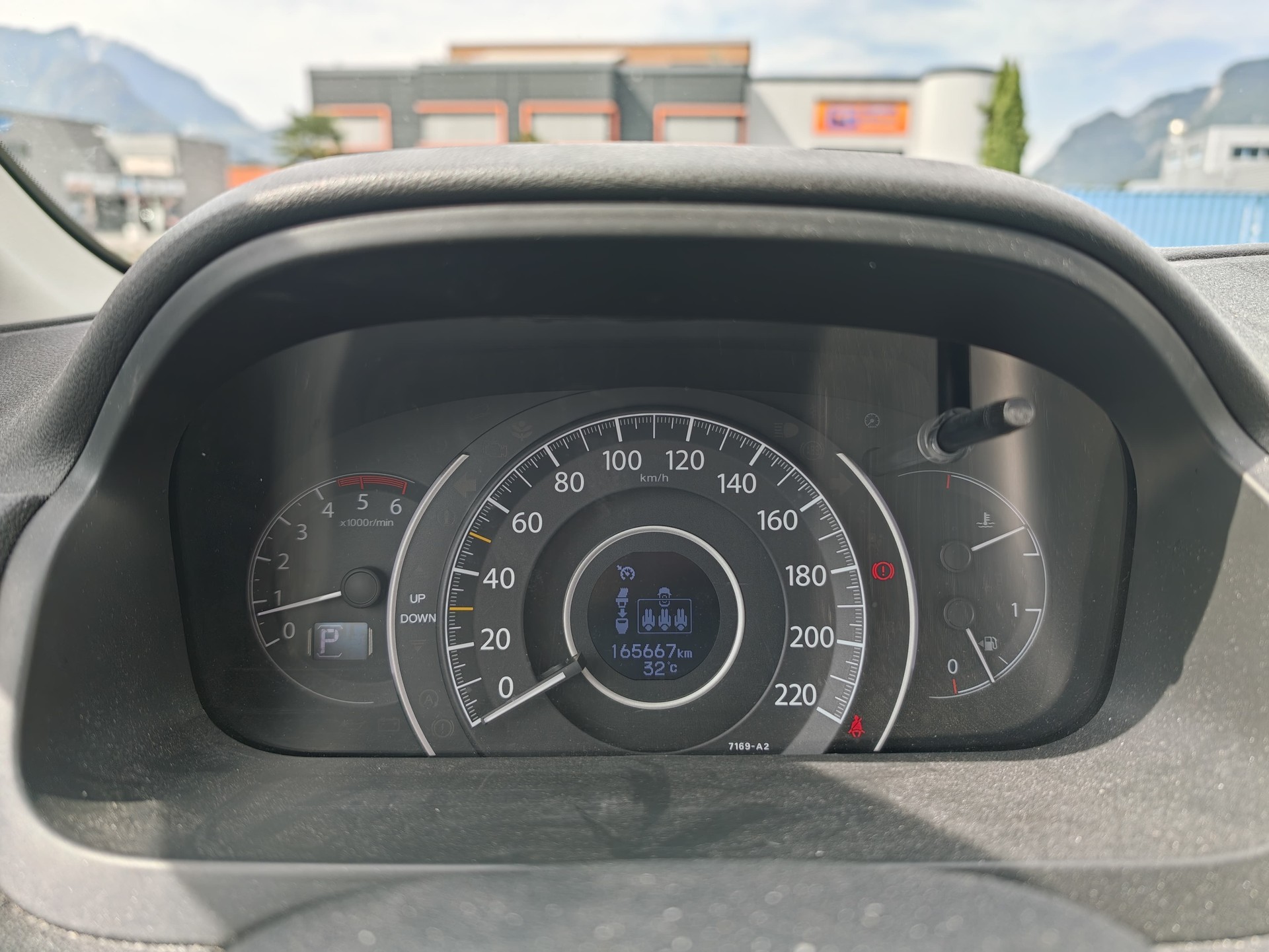 HONDA CR-V 1.6 i-DTEC Elegance 4WD Automatic-image-6