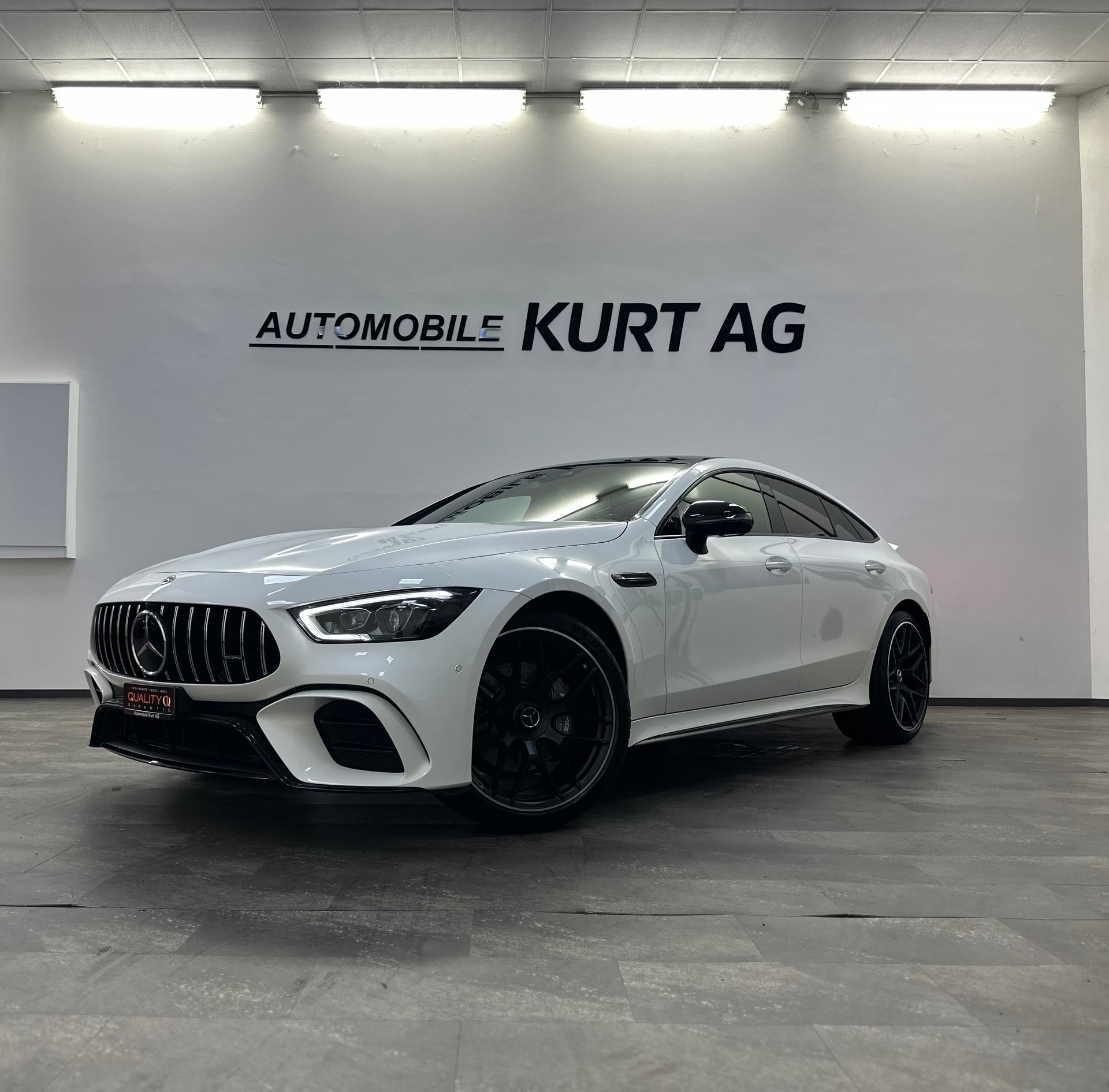 MERCEDES-BENZ AMG GT 4 43 4Matic+ Speedshift TCT-showroom-element-1