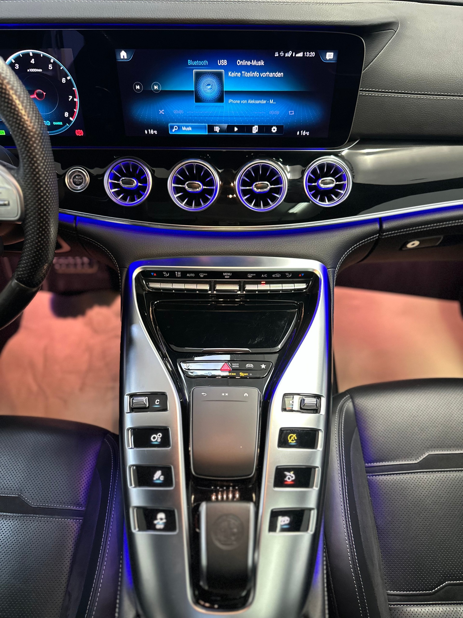 MERCEDES-BENZ AMG GT 4 43 4Matic+ Speedshift TCT-image-17
