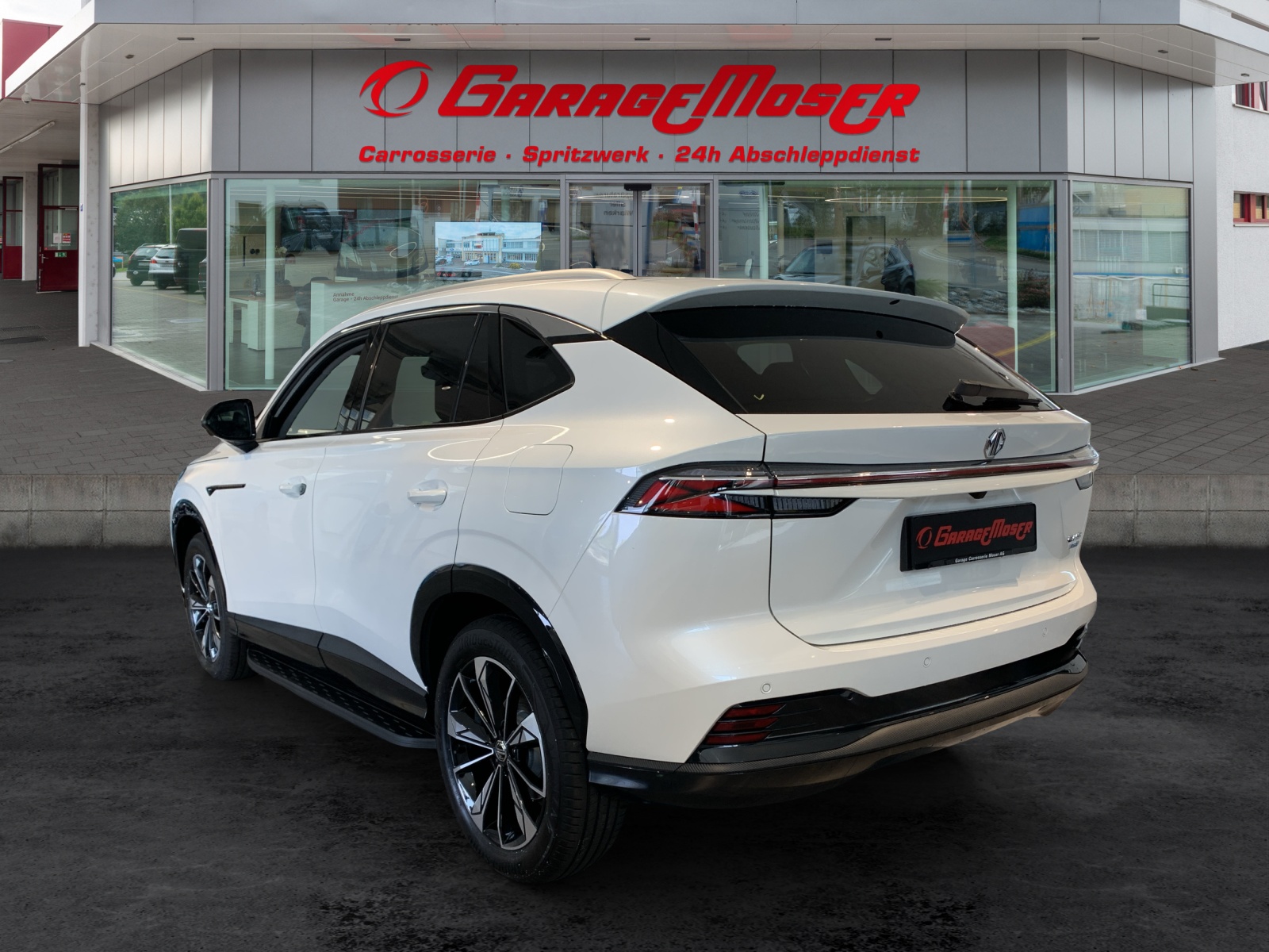 MG HS 1.5 PHEV Luxury-image-3