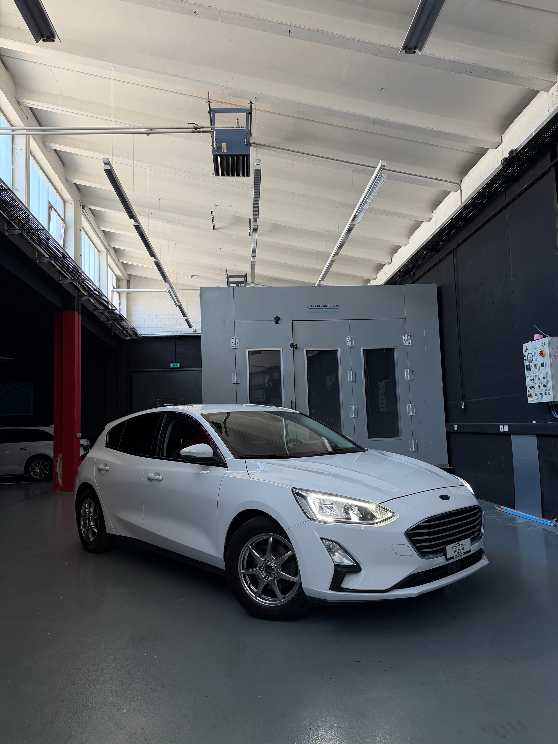 FORD Focus 1.0 SCTi Active Automatic-image-0
