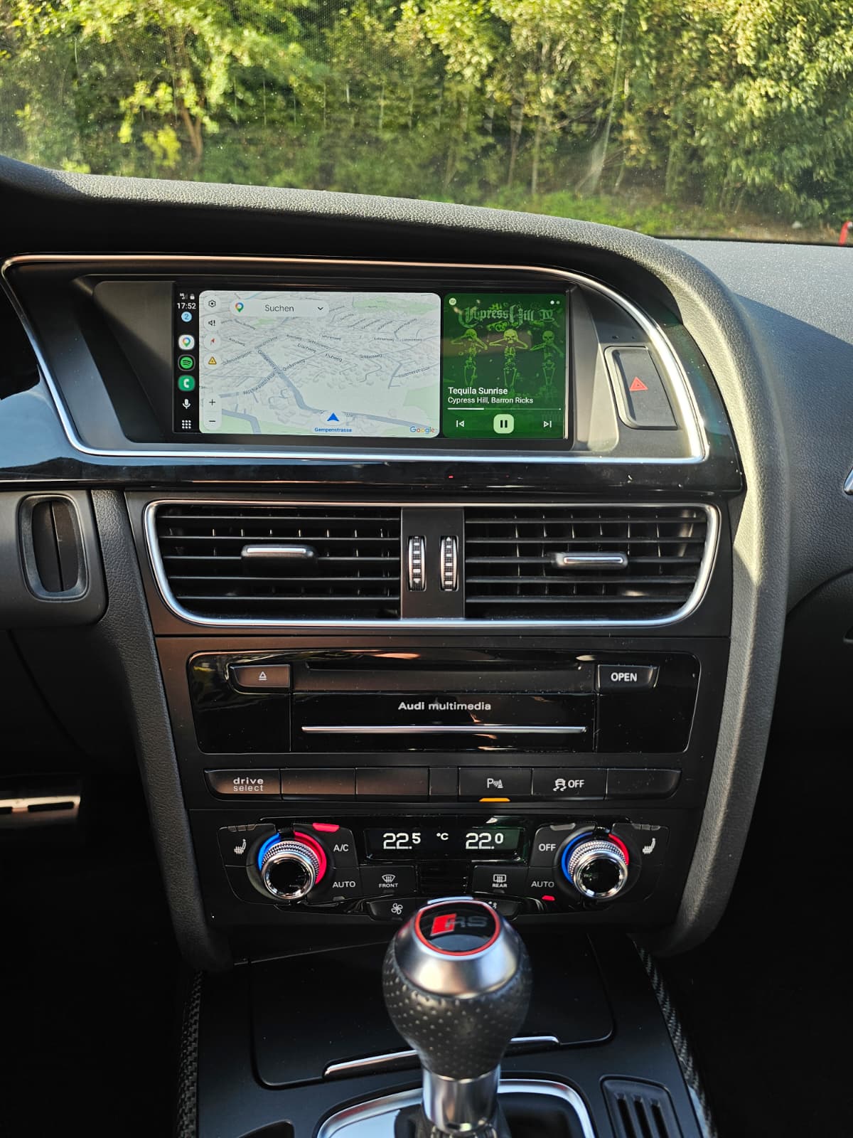 AUDI 4.2 V8 FSI quattro S-Tronic-image-6