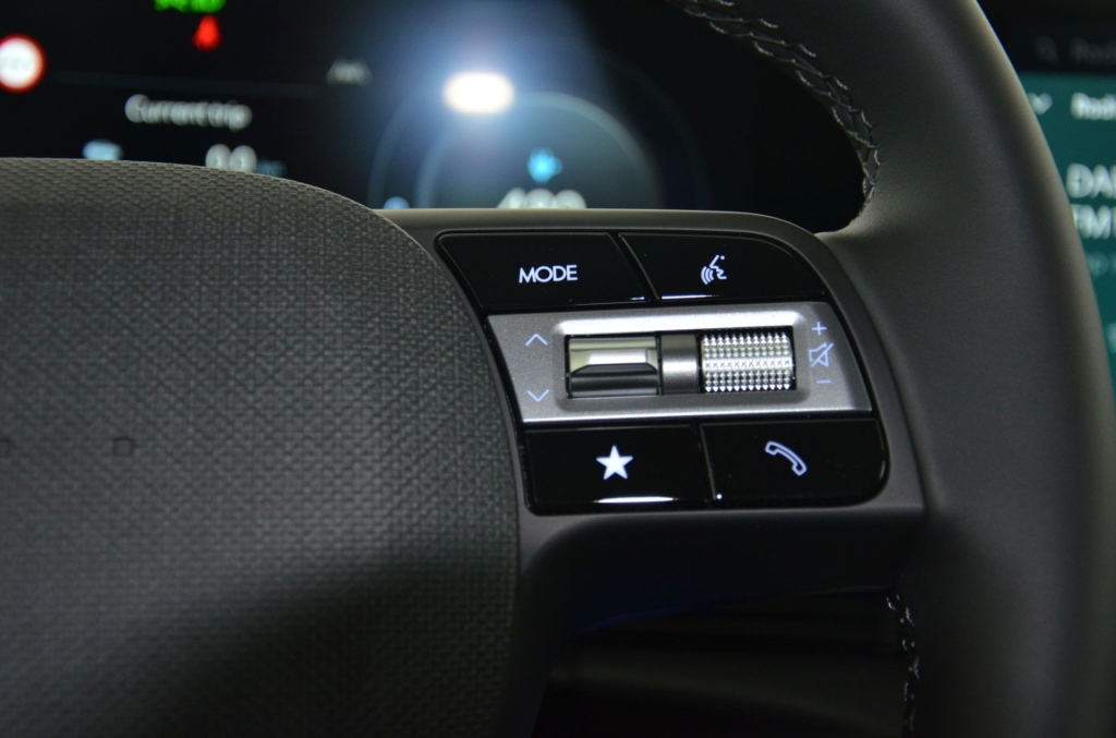 HYUNDAI Ioniq 5 Go Plus 84kWh-image-19
