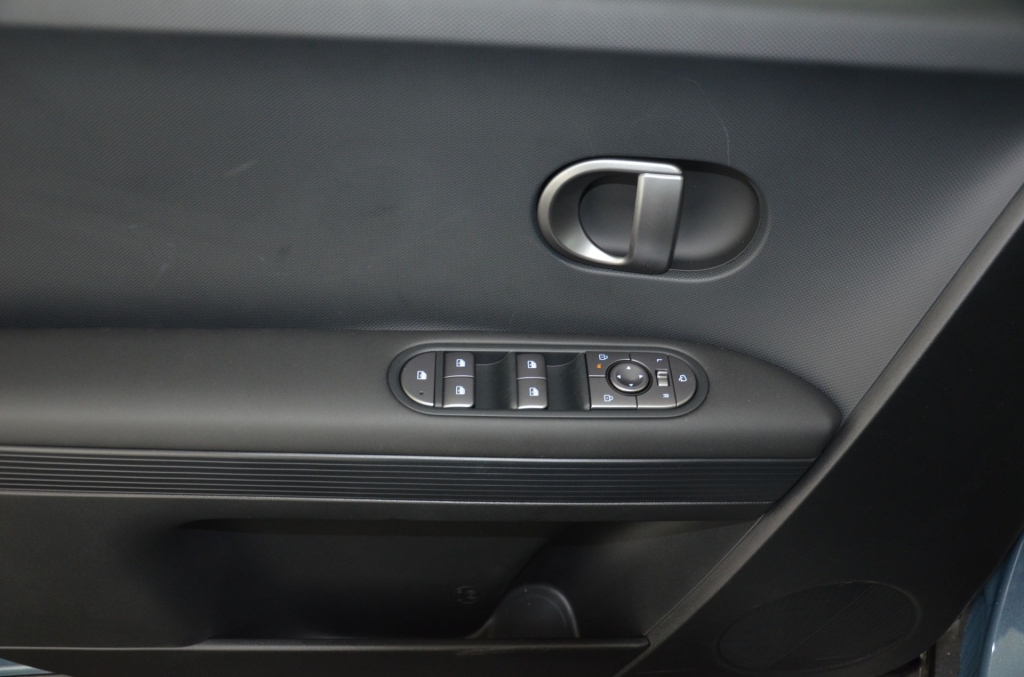 HYUNDAI Ioniq 5 Go Plus 84kWh-image-24