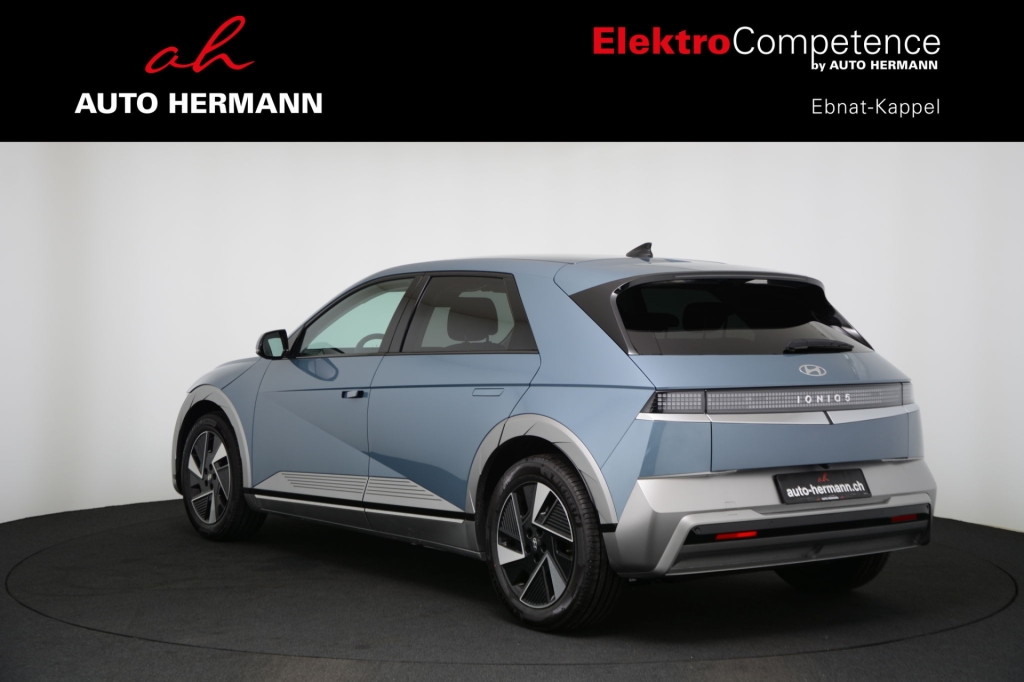HYUNDAI Ioniq 5 Go Plus 84kWh-image-4