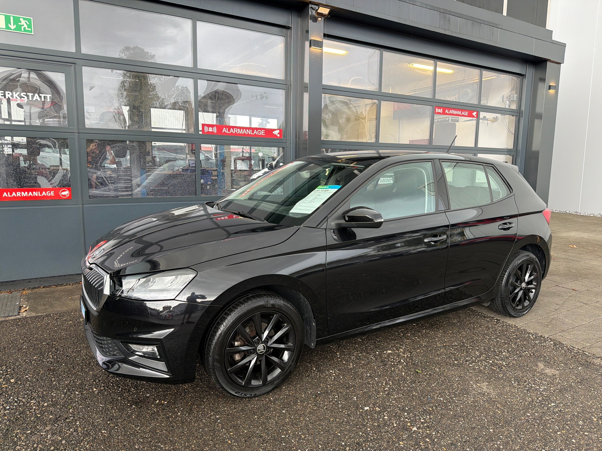 SKODA Fabia 1.0 MPI Ambition-image-1