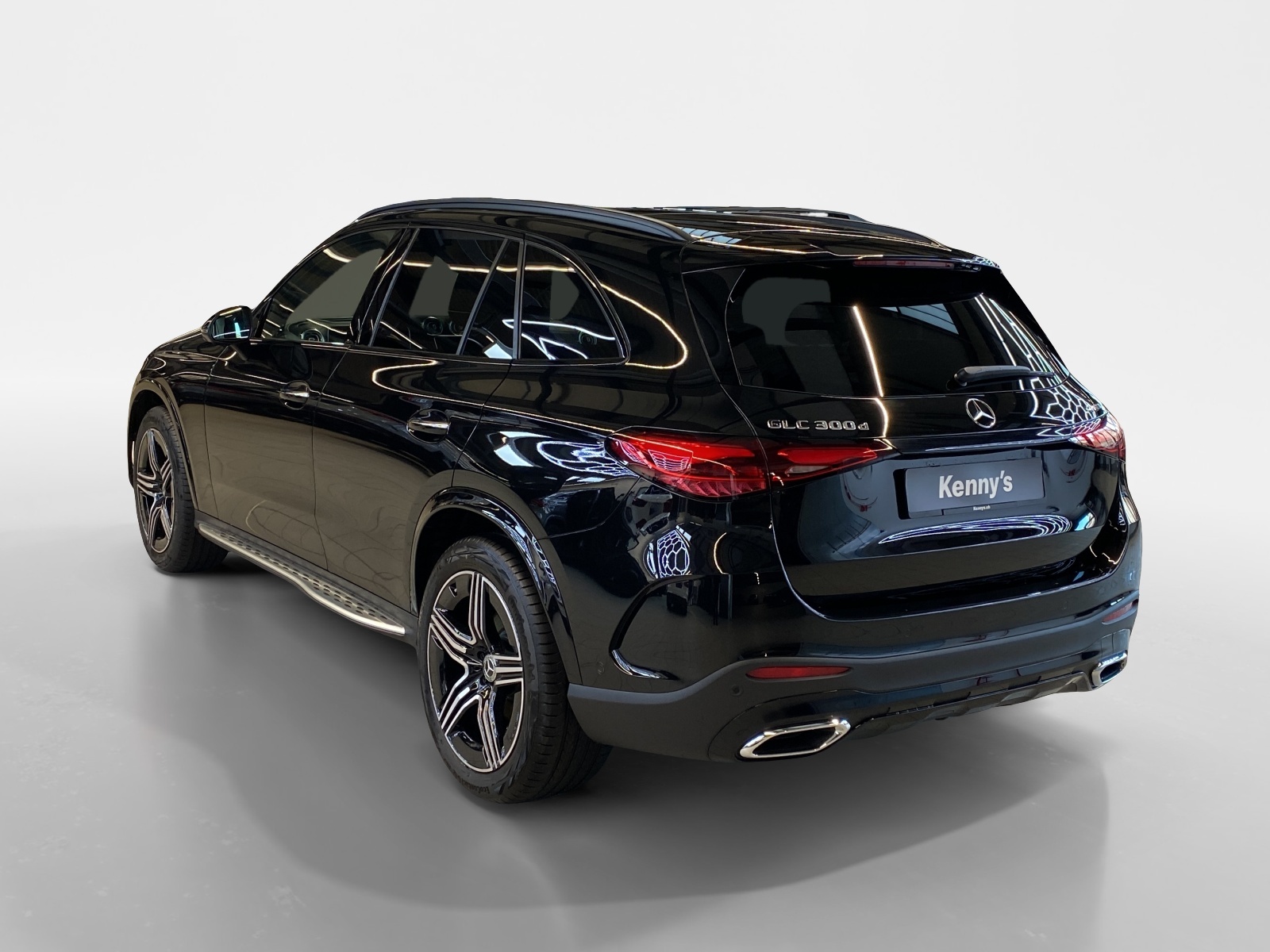 MERCEDES-BENZ GLC 300 d AMG Line 4MATIC-image-3