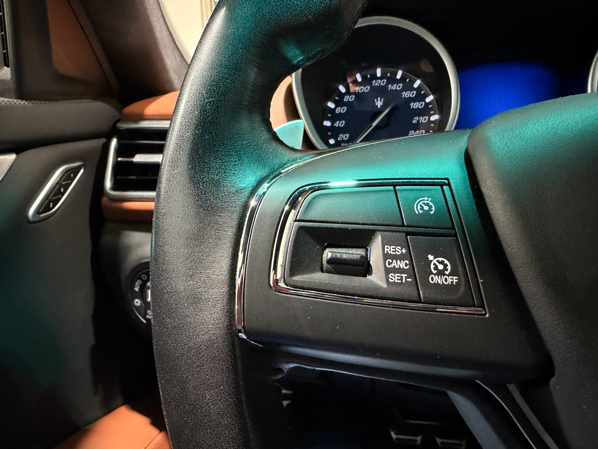 MASERATI Ghibli D 3.0 V6 Automatica-image-20