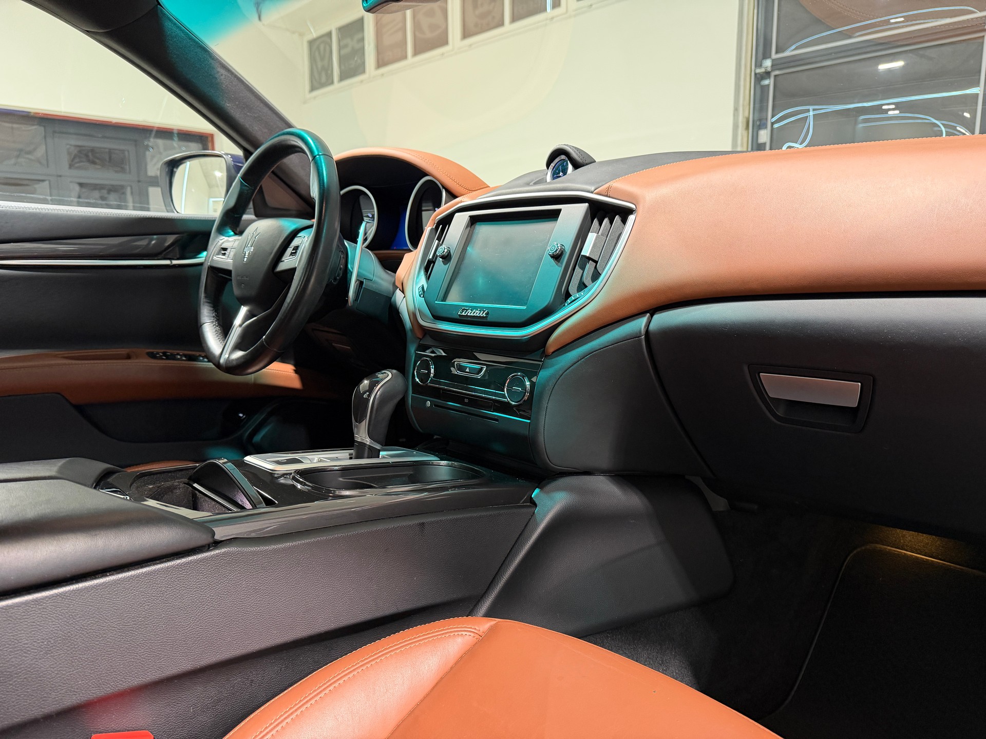 MASERATI Ghibli D 3.0 V6 Automatica-image-15