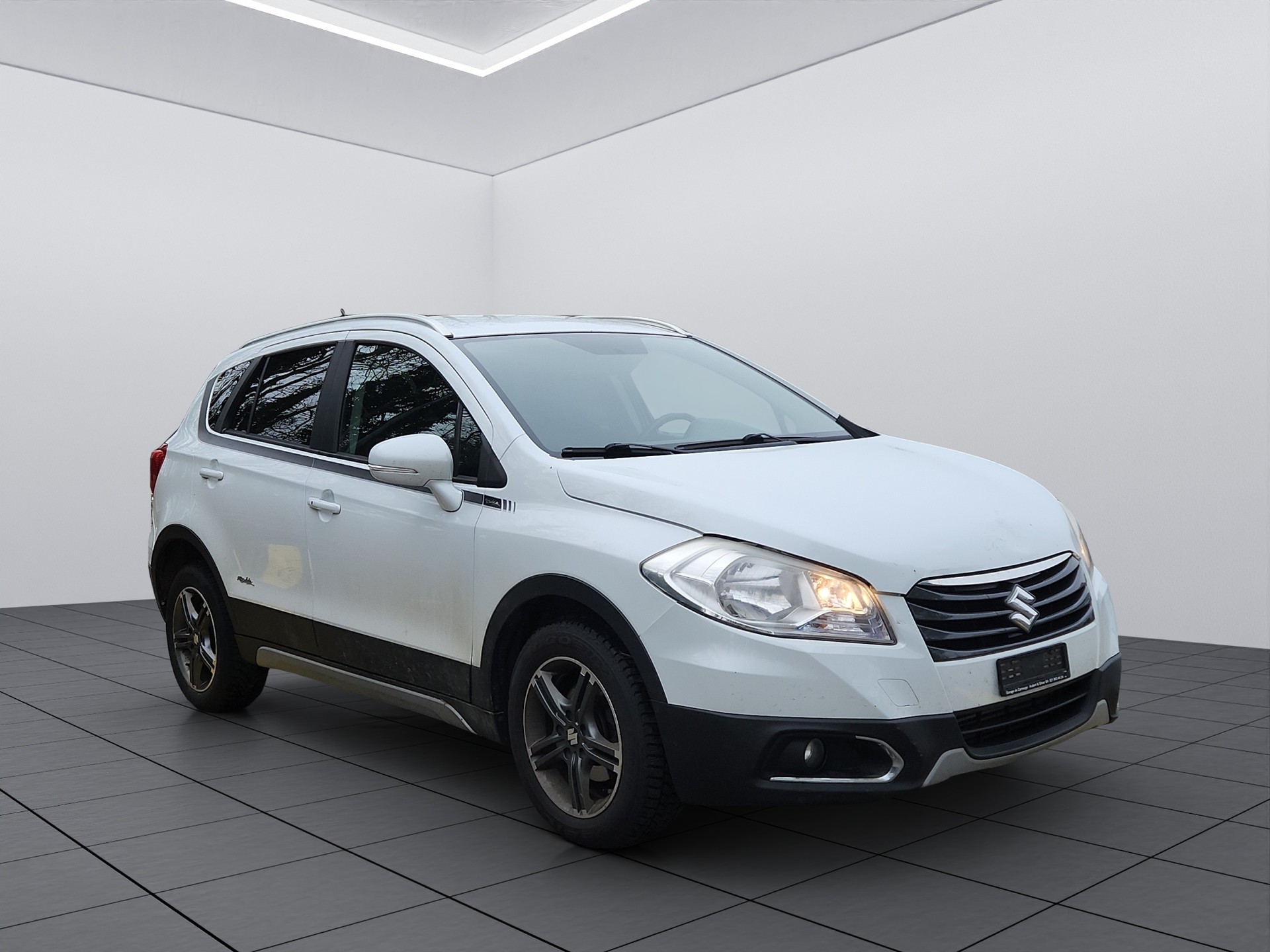SUZUKI SX4 S-Cross 1.6 TD PizSulai Top 4WD TCSS-image-2