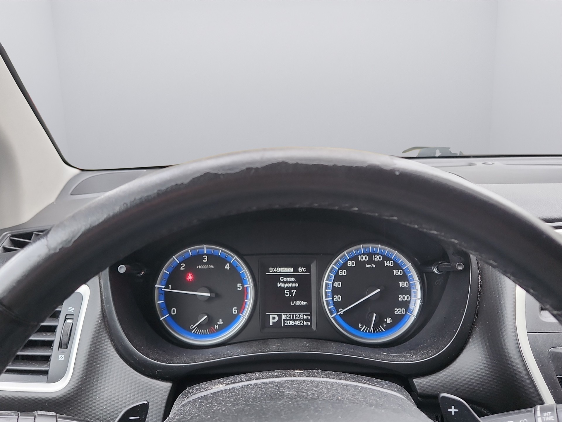 SUZUKI SX4 S-Cross 1.6 TD PizSulai Top 4WD TCSS-image-12
