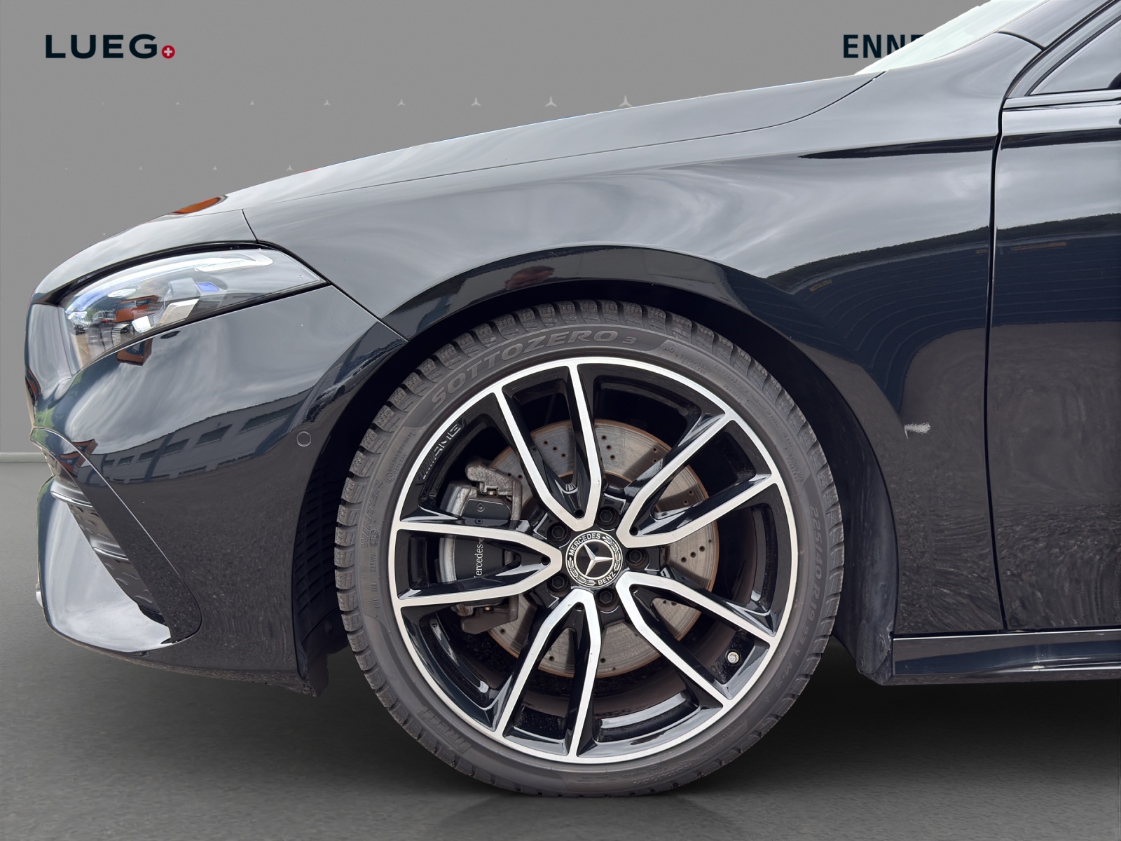 MERCEDES-BENZ A 250 4Matic 8G-DCT-image-6
