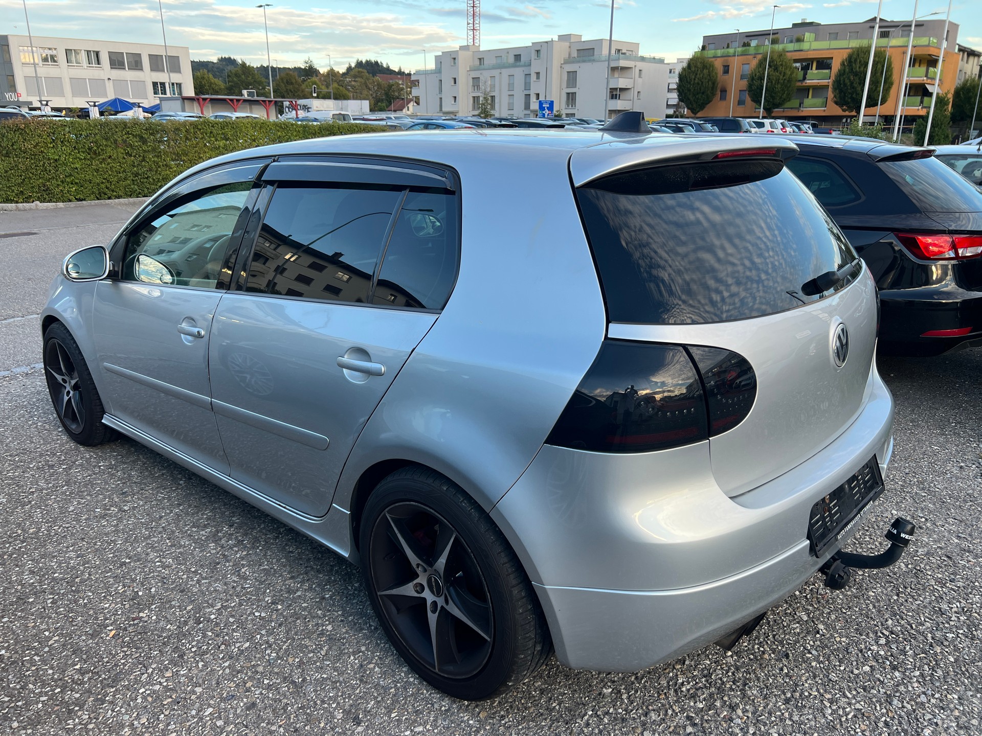VW Golf 2.0 TFSI GTI-image-3