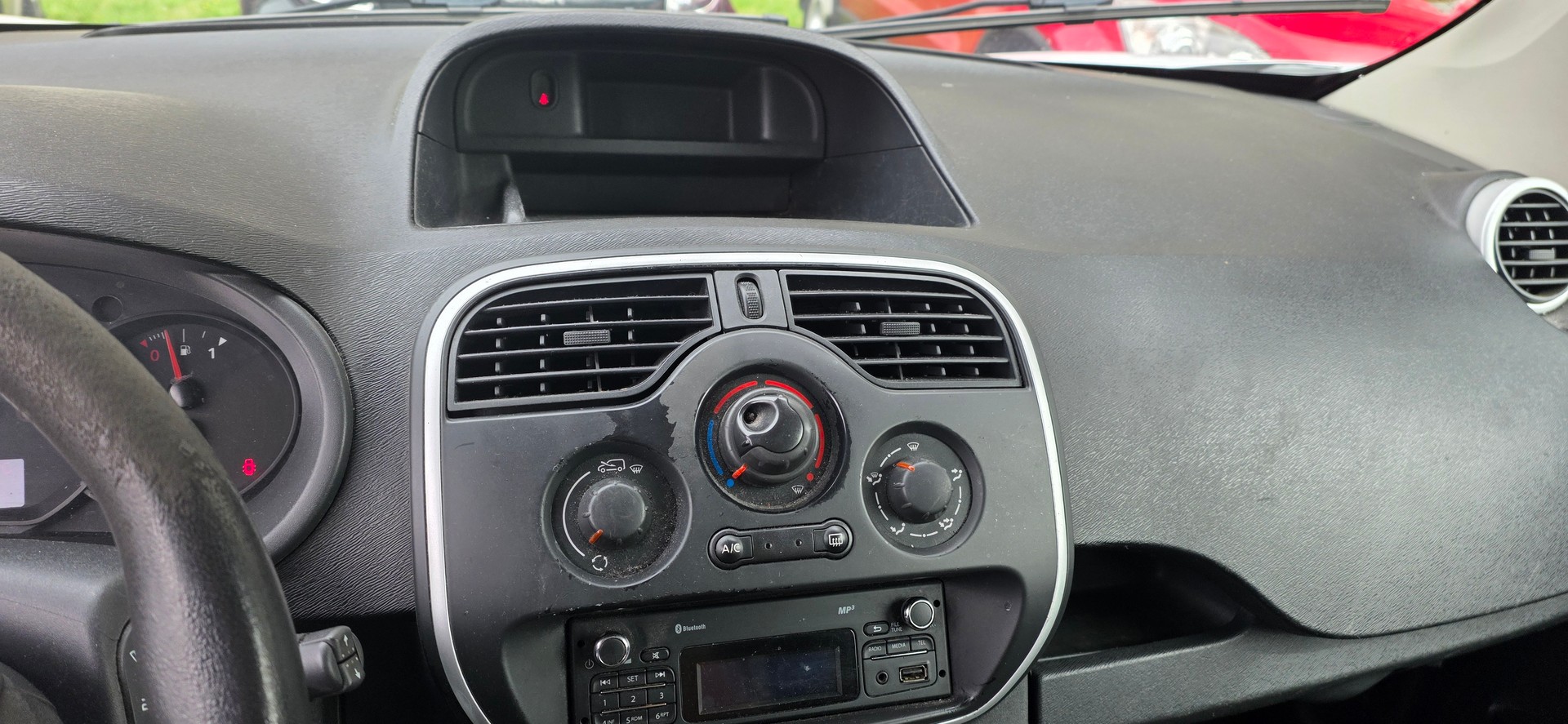 RENAULT KANGOO-image-5