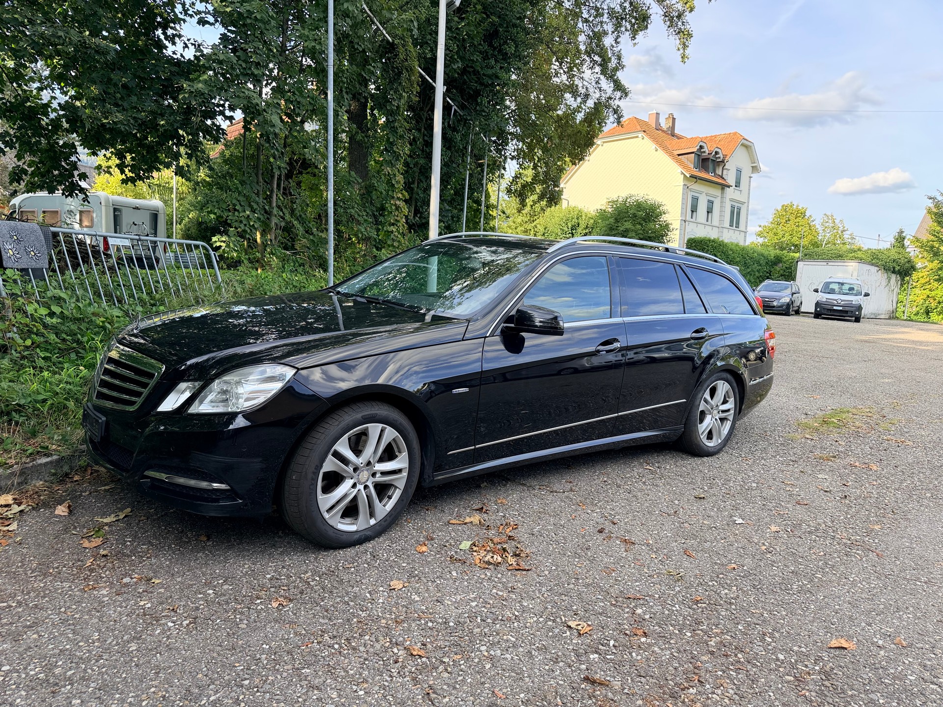MERCEDES-BENZ E 250 CDI BlueEfficiency Elégance 4Matic 7G-Tronic