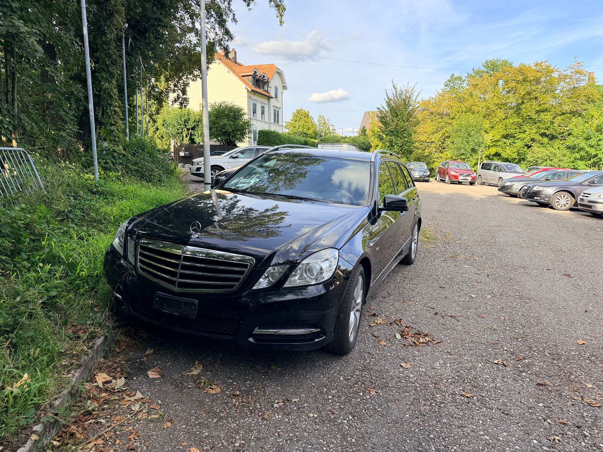 MERCEDES-BENZ E 250 CDI BlueEfficiency Elégance 4Matic 7G-Tronic-showroom-element-1