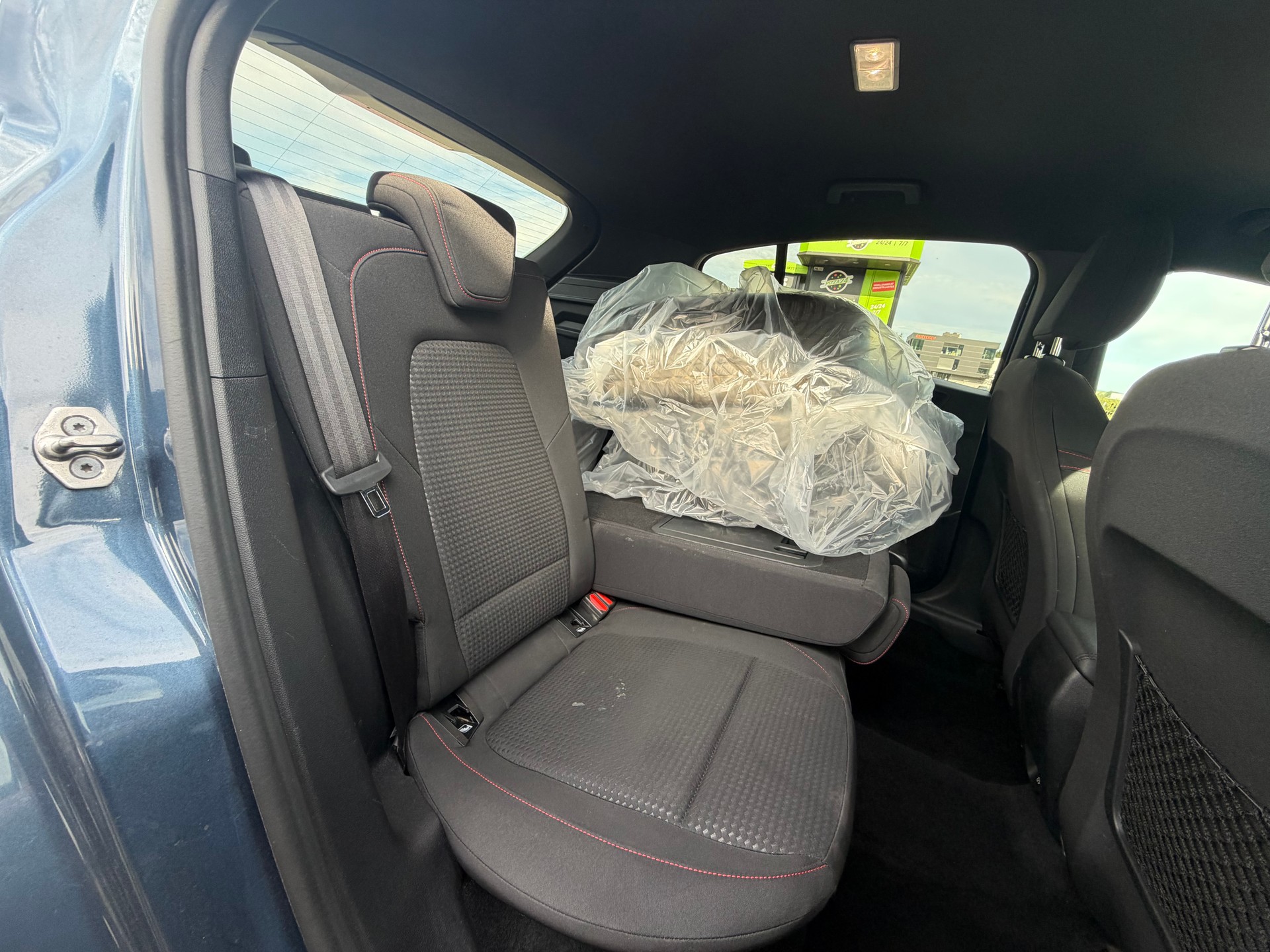 FORD Focus 1.0 SCTi ST Line-image-13
