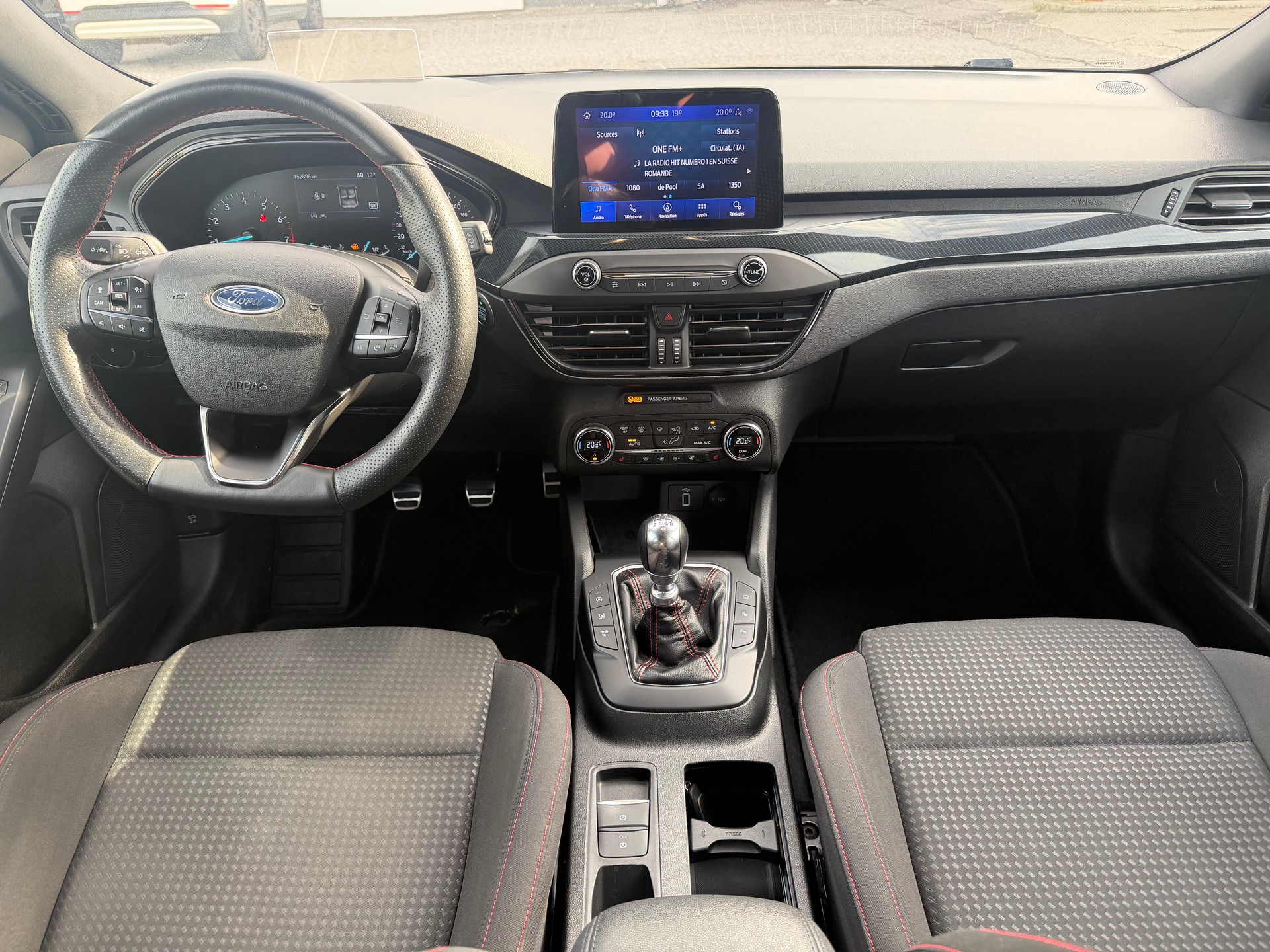FORD Focus 1.0 SCTi ST Line-image-6