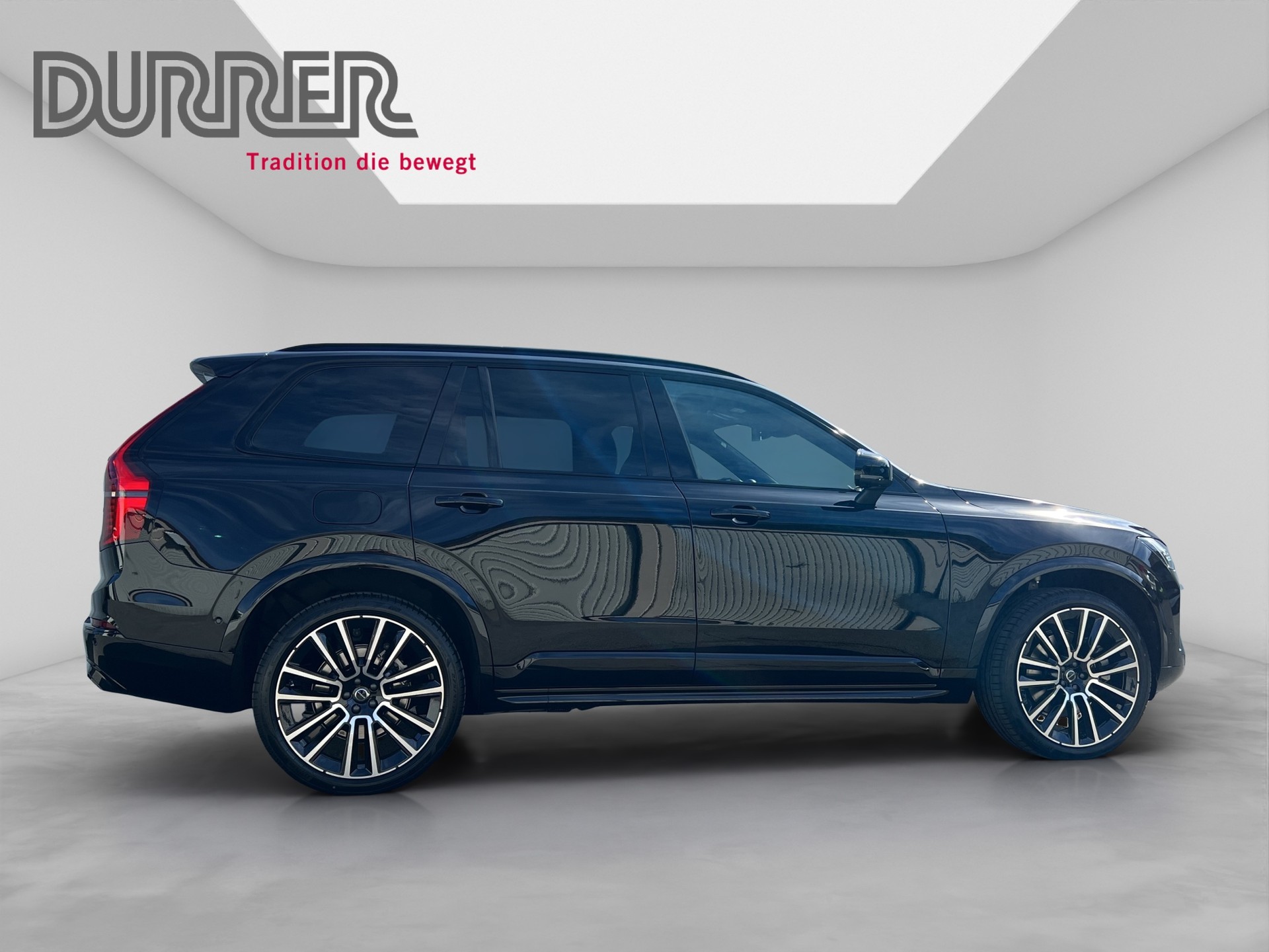 VOLVO XC90 2.0 T8 TE Black Edition eAWD-image-4