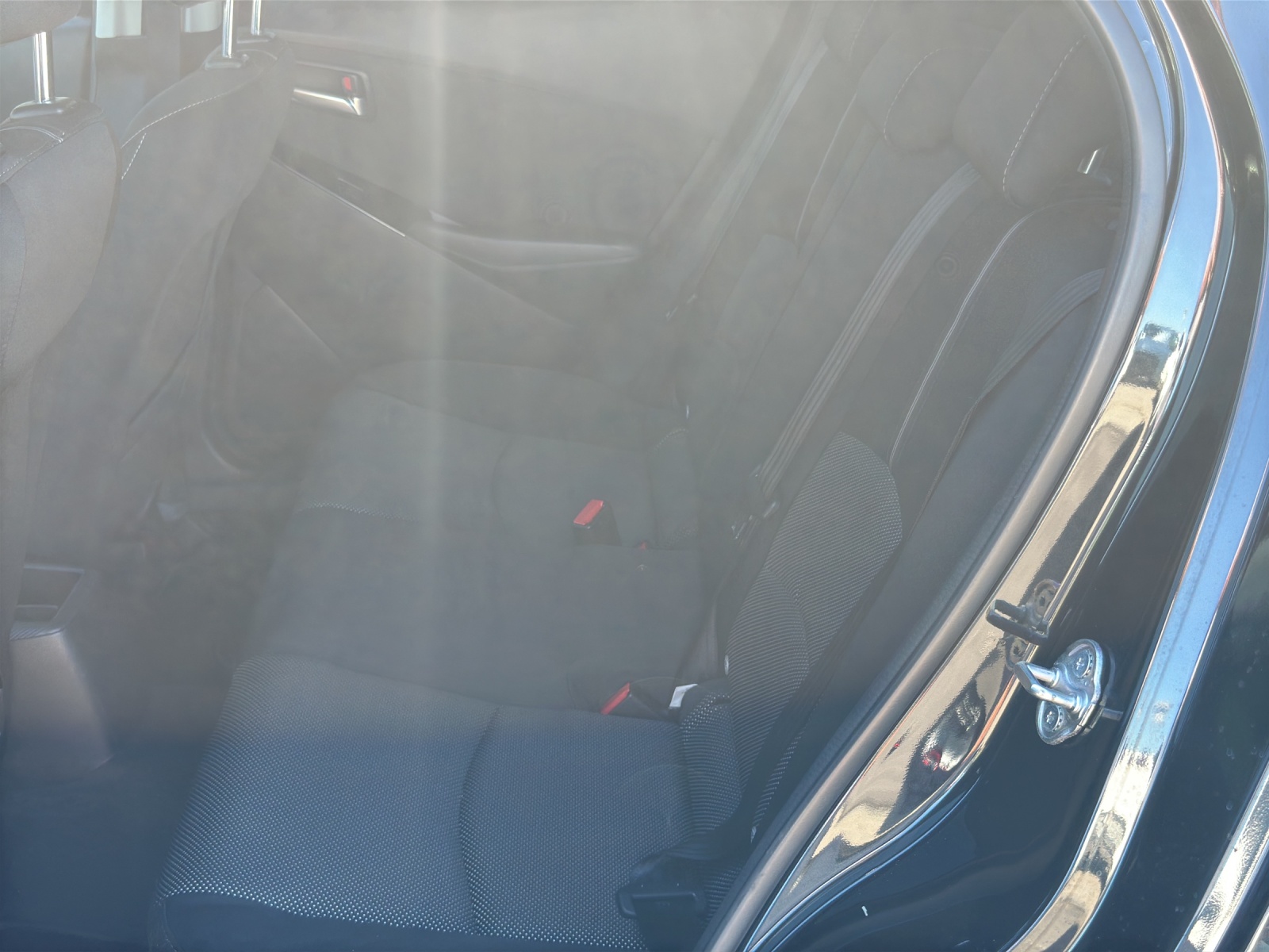 MAZDA 2 SKYACTIV-G 115 Revolution-image-17