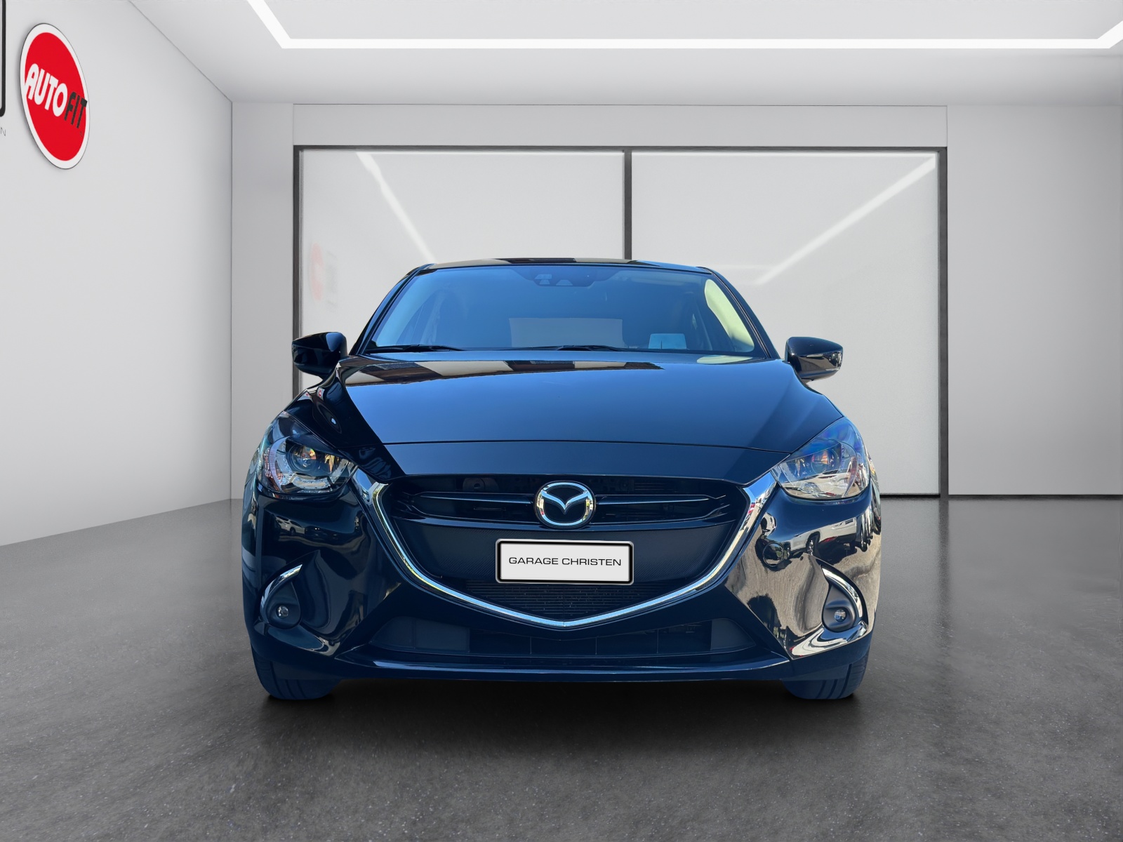 MAZDA 2 SKYACTIV-G 115 Revolution-image-2