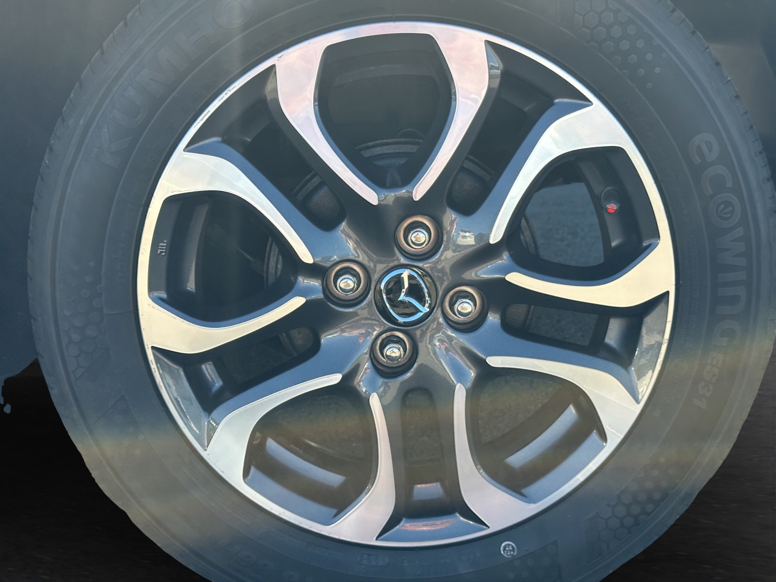 MAZDA 2 SKYACTIV-G 115 Revolution-image-21