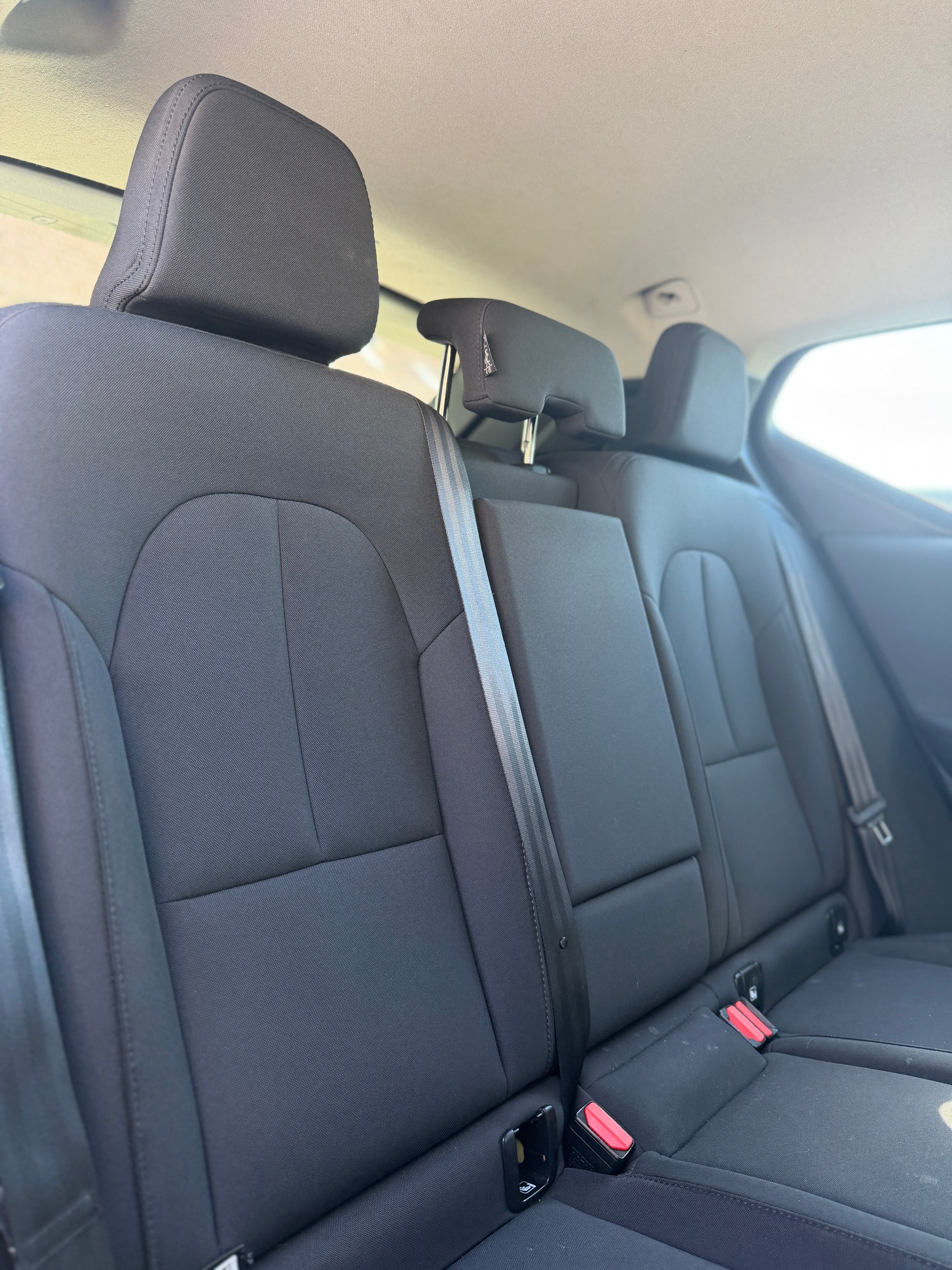 VOLVO XC40 T4 TwE Inscription Expression DCT-image-9