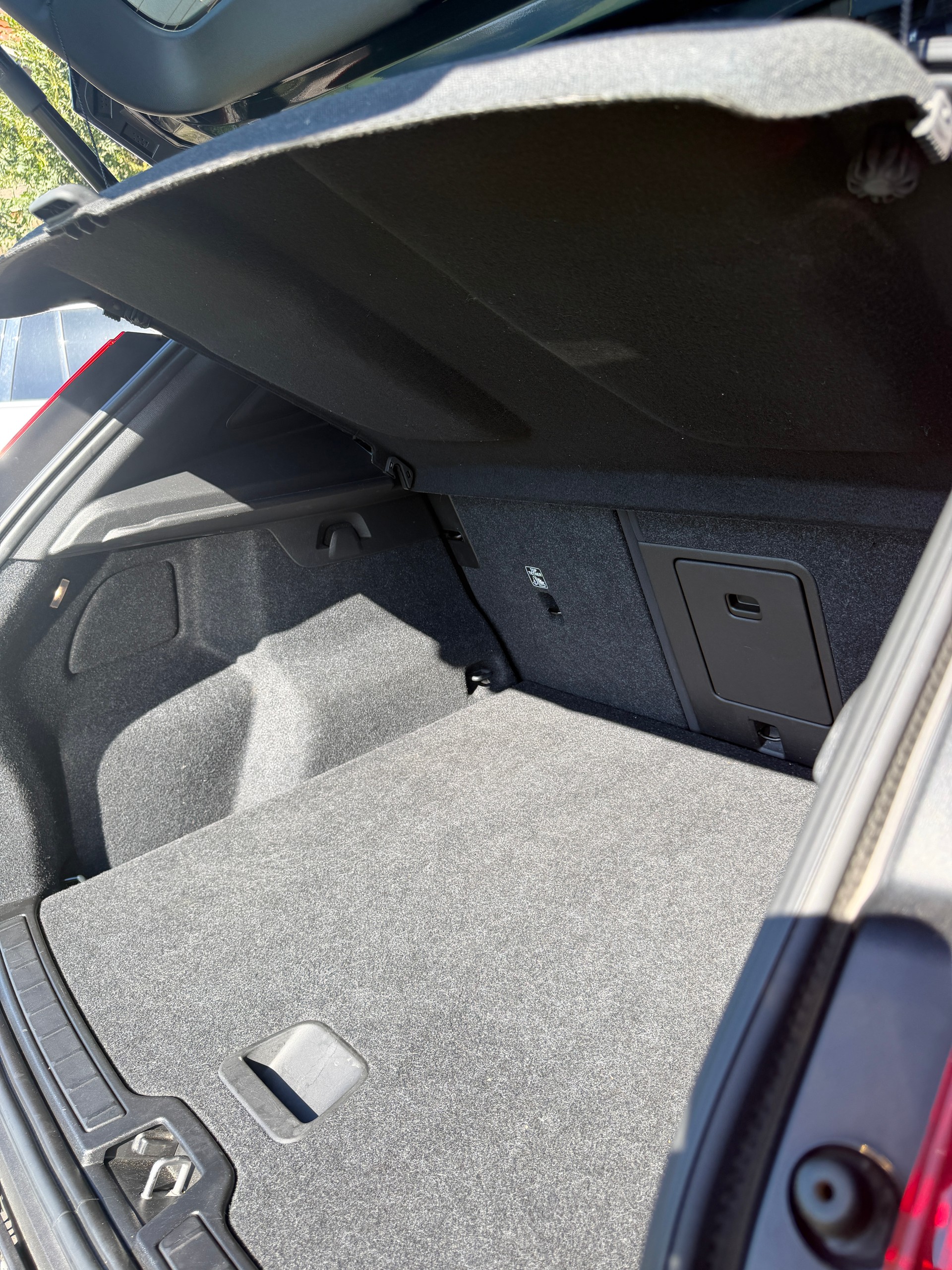 VOLVO XC40 T4 TwE Inscription Expression DCT-image-7