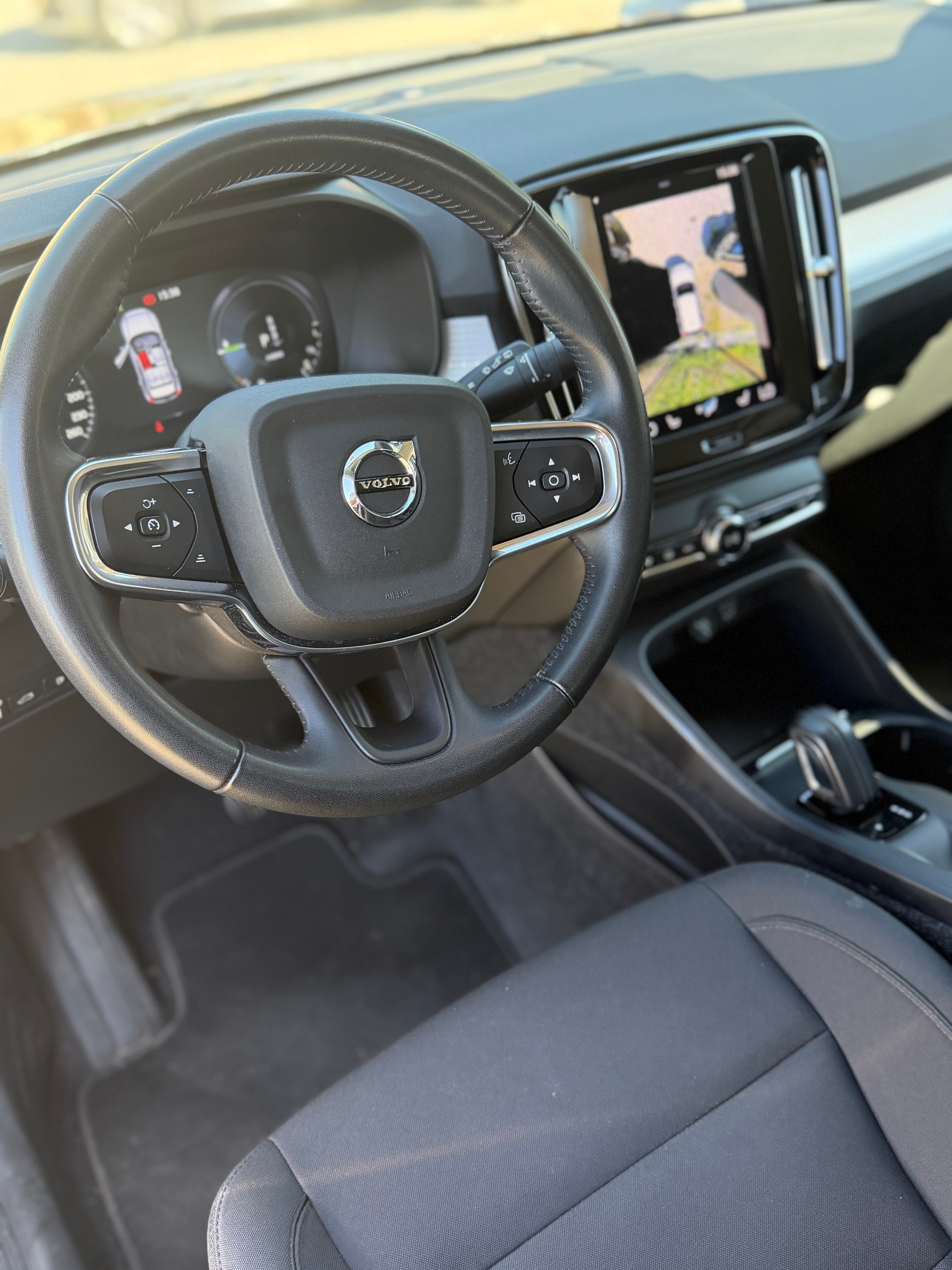 VOLVO XC40 T4 TwE Inscription Expression DCT-image-13